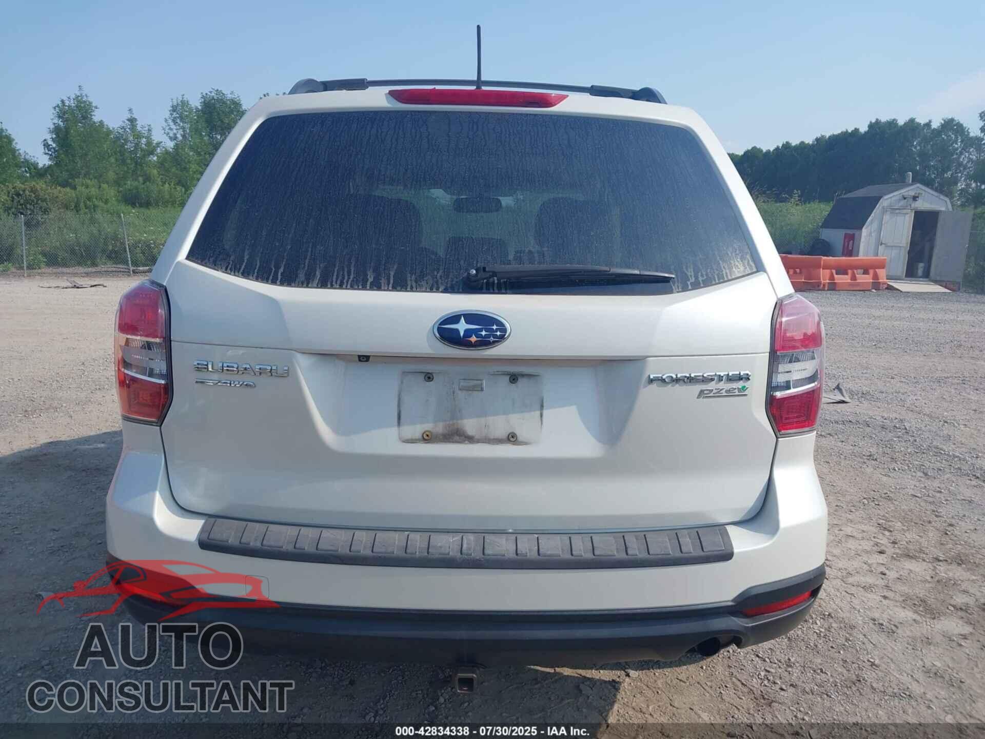 SUBARU FORESTER 2015 - JF2SJADC5FH511375