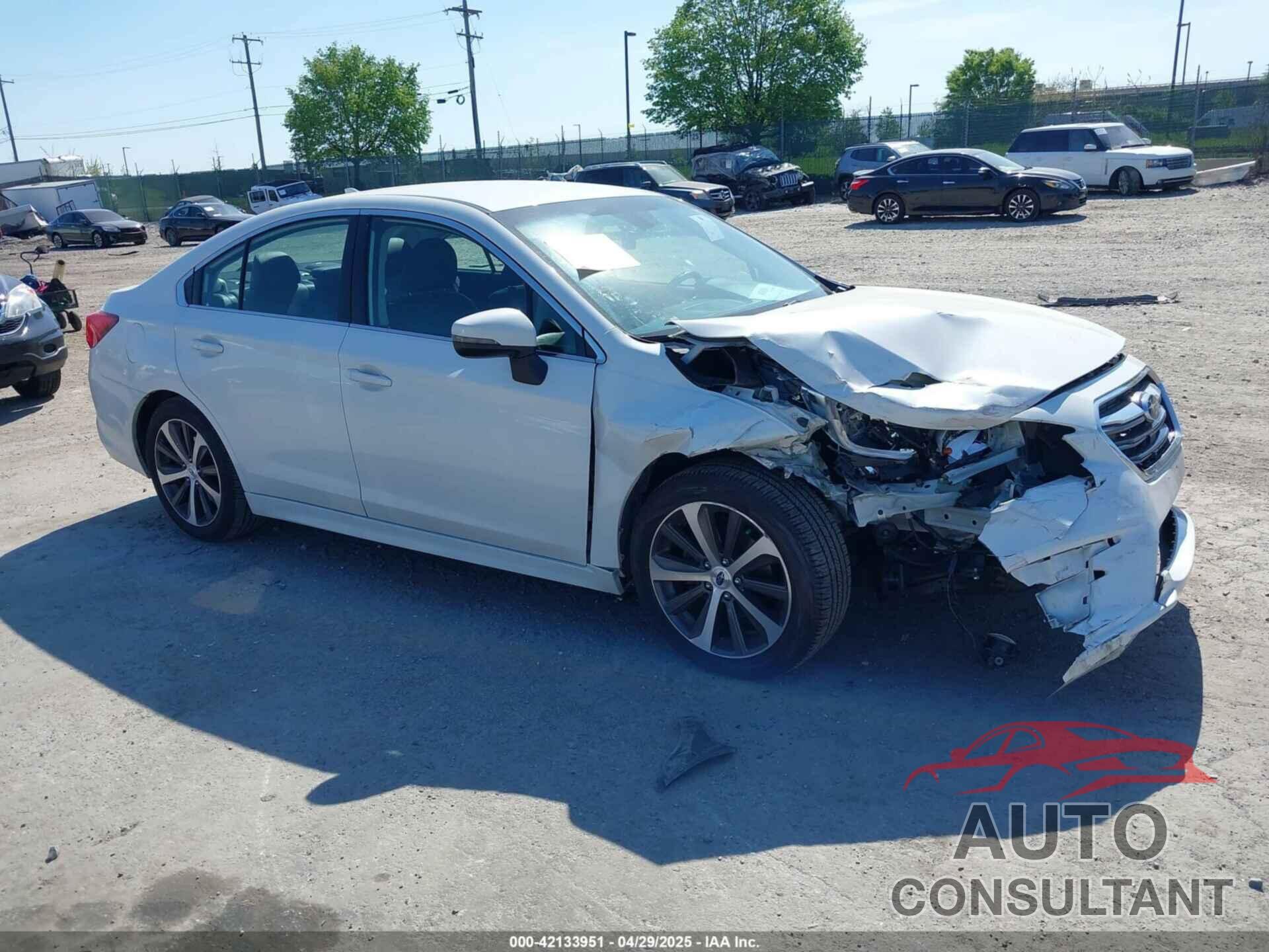 SUBARU LEGACY 2019 - 4S3BNAJ67K3021545