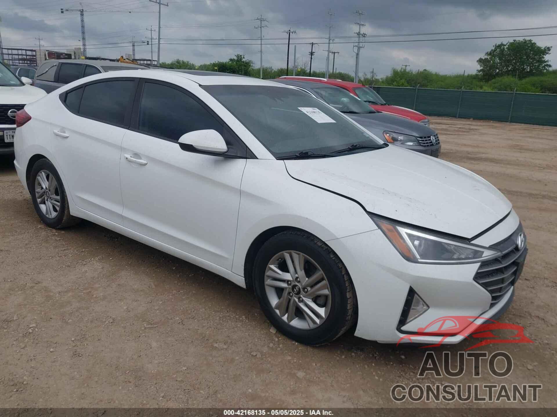 HYUNDAI ELANTRA 2020 - 5NPD84LF1LH572302