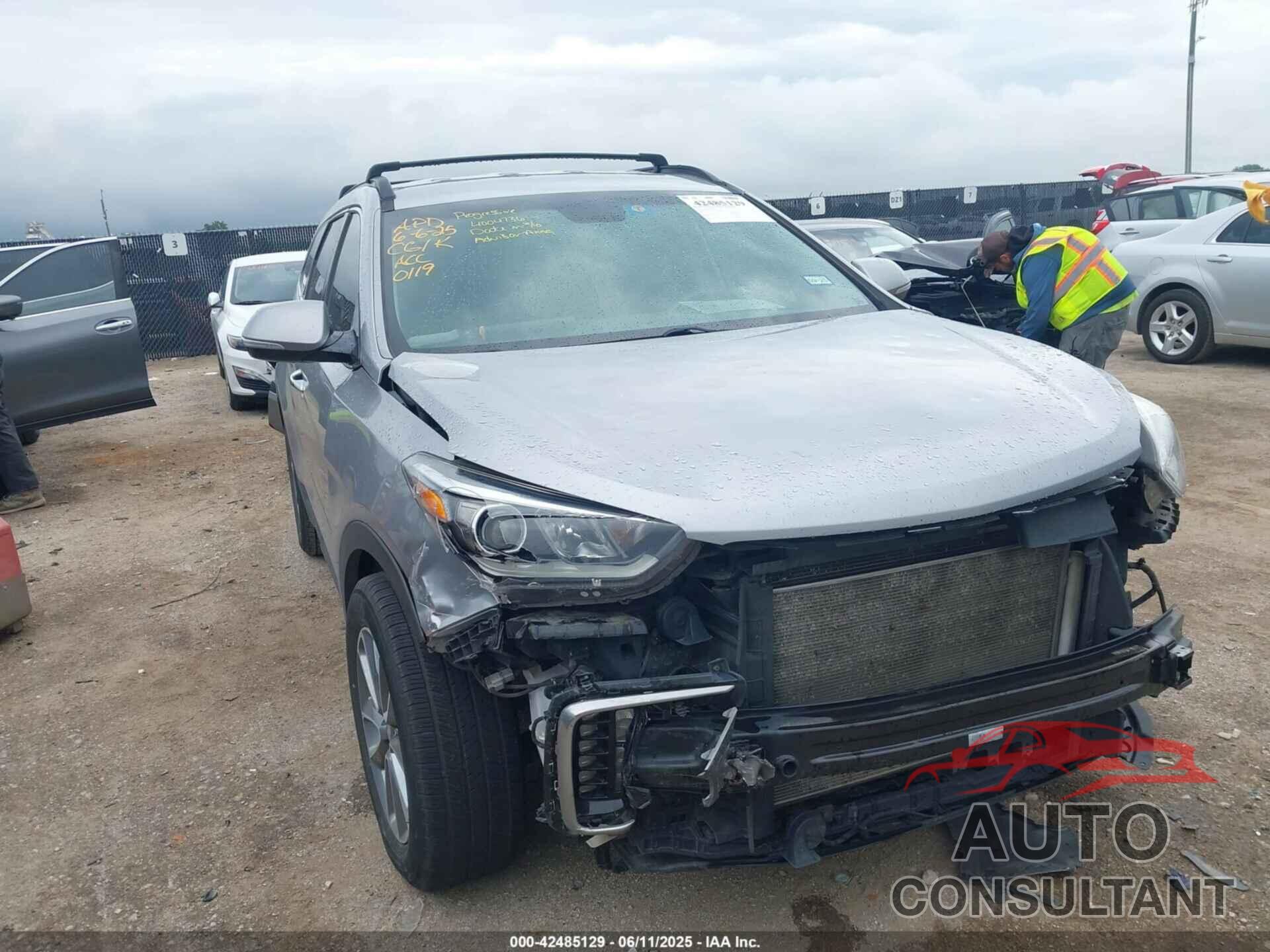 HYUNDAI SANTA FE 2017 - KM8SN4HF9HU250119