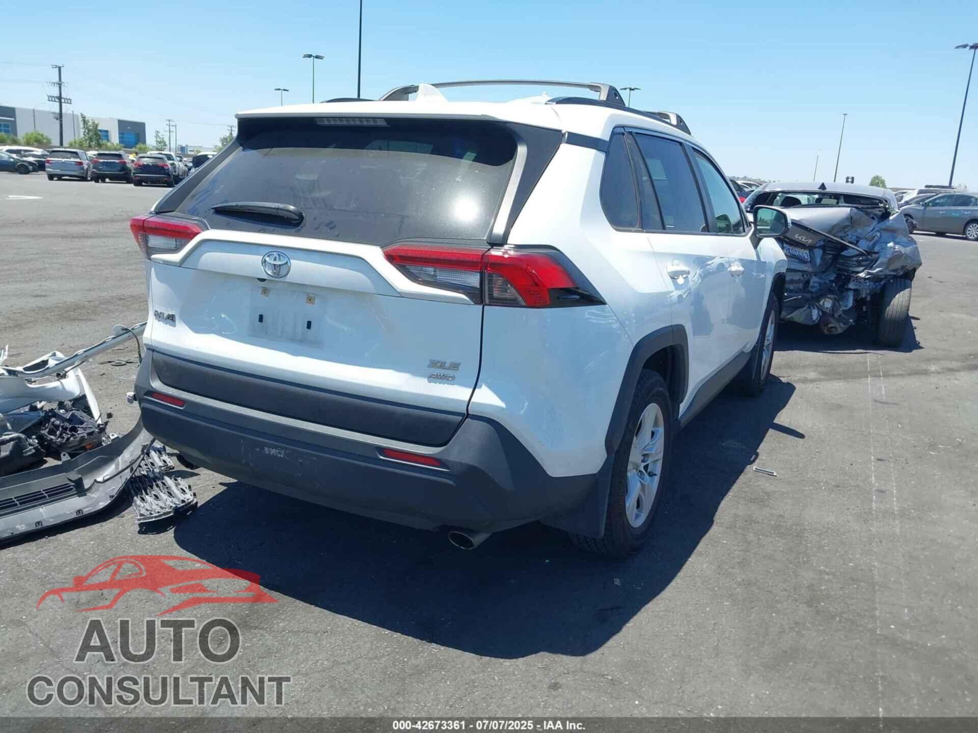 TOYOTA RAV4 2019 - JTMP1RFV8KD025971