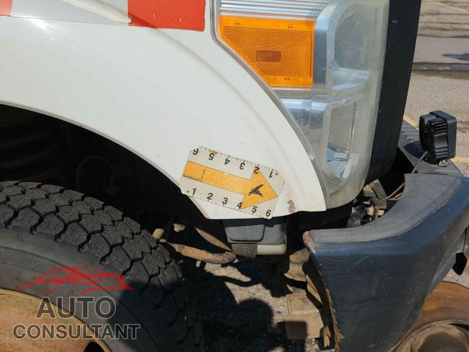 FORD F350 2011 - 1FT7W3B60BEB77928