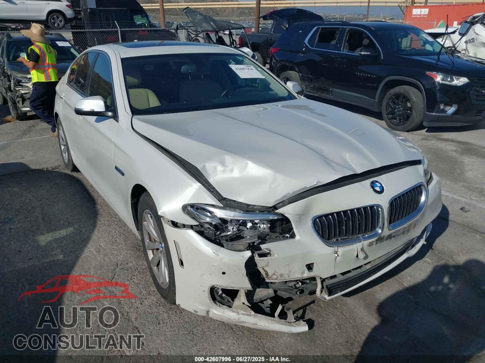 BMW 528I 2014 - WBA5A5C5XED509484
