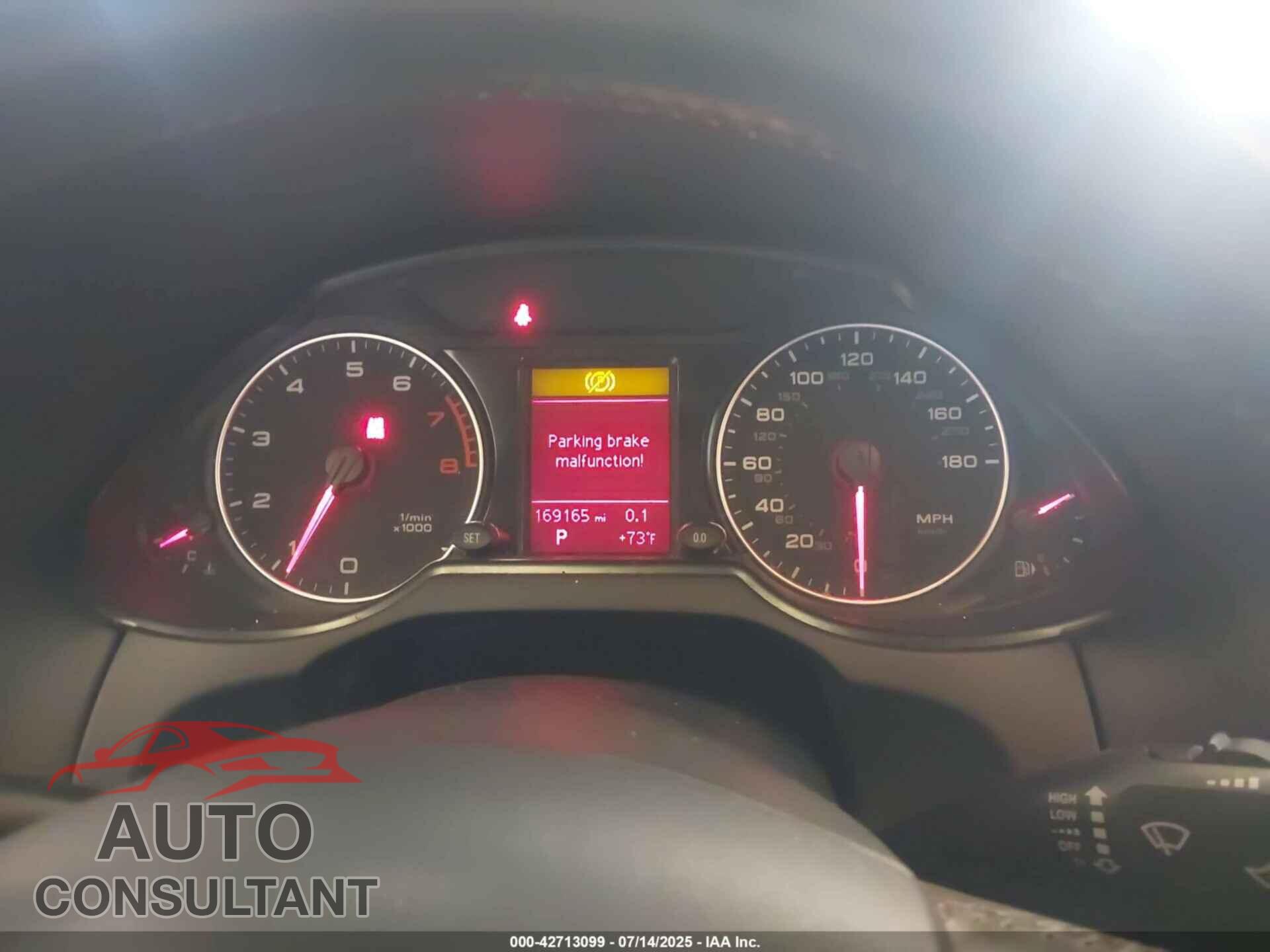 AUDI Q5 2012 - WA1LFAFP2CA083154