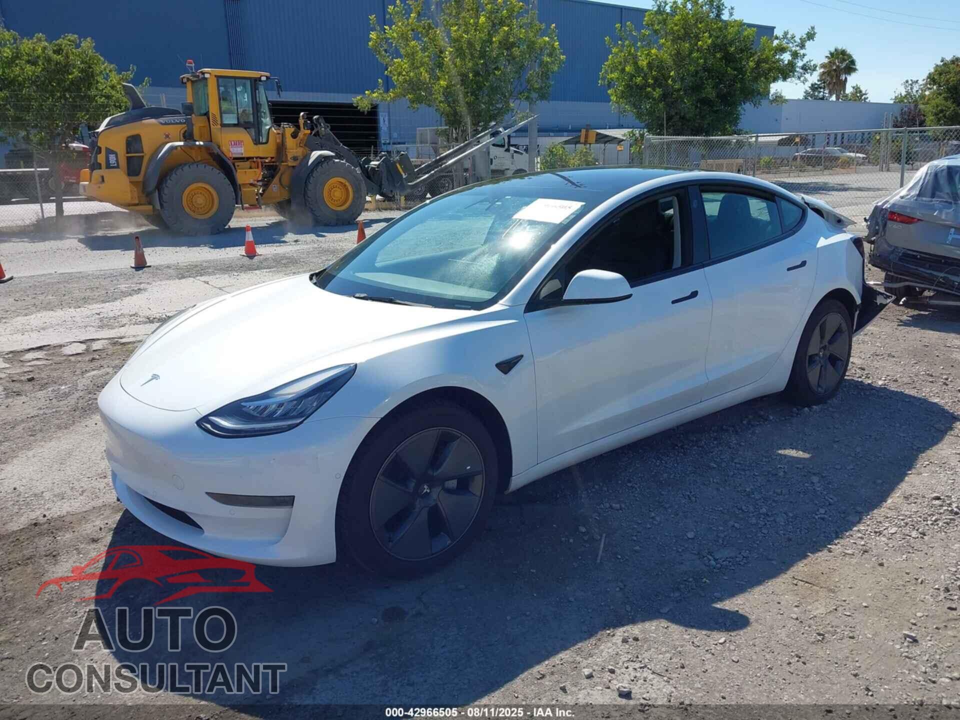 TESLA MODEL 3 2022 - 5YJ3E1EA6NF293515