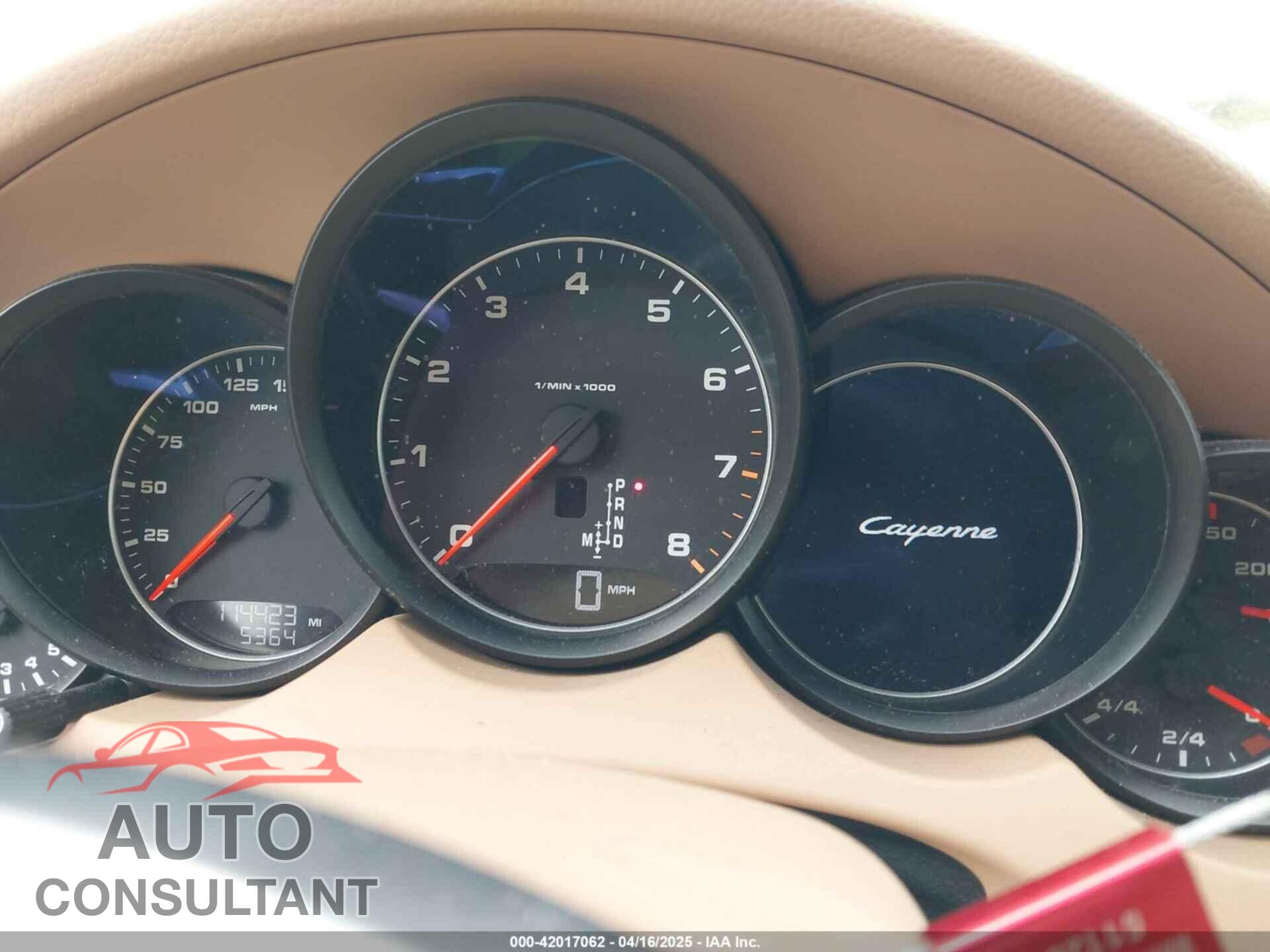 PORSCHE CAYENNE 2016 - WP1AA2A22GKA08241