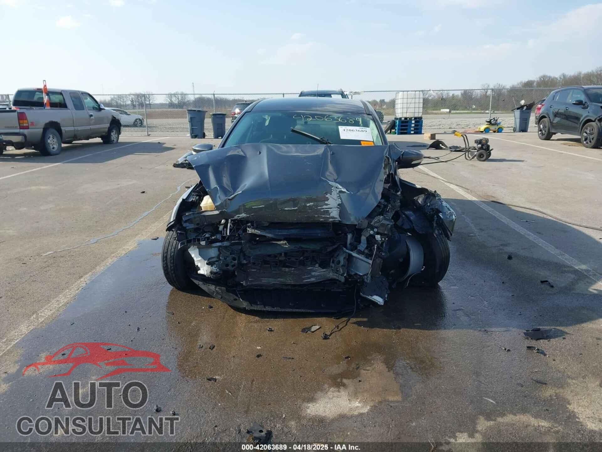 FORD FOCUS 2016 - 1FADP3F22GL350882