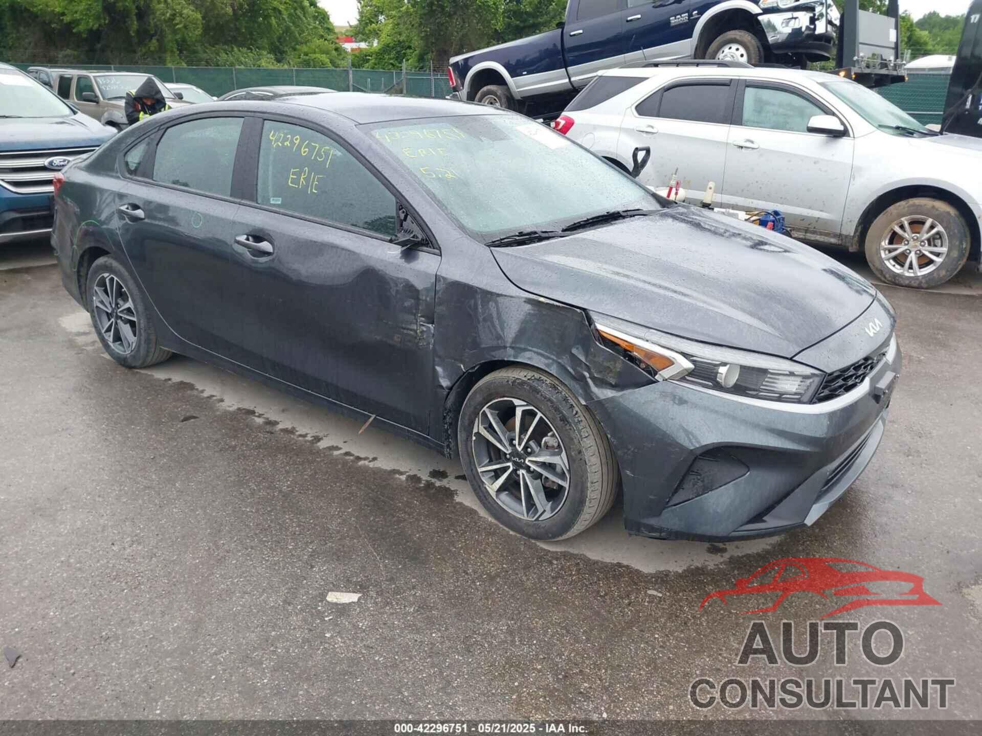 KIA FORTE 2023 - 3KPF24AD1PE615848