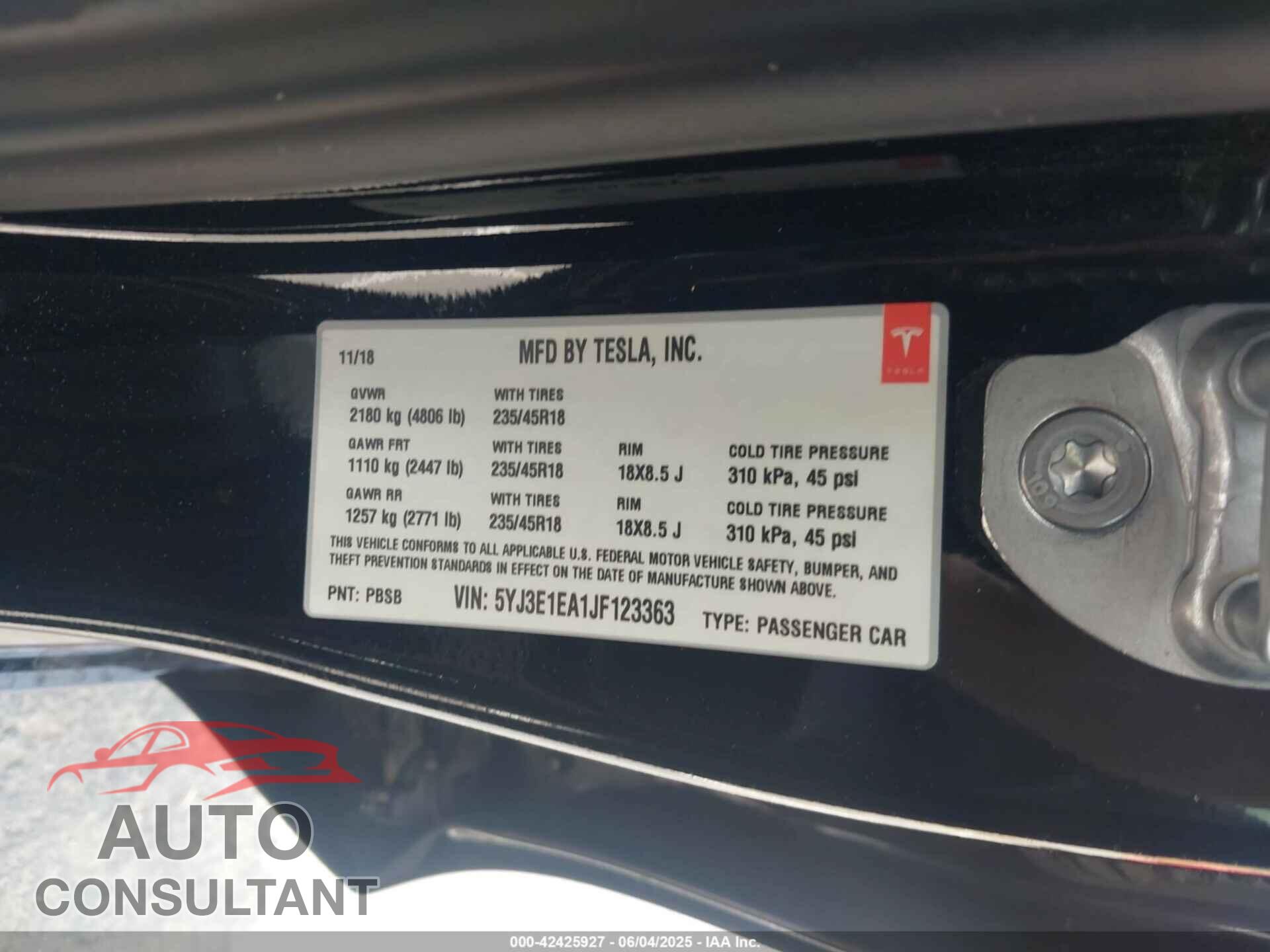 TESLA MODEL 3 2018 - 5YJ3E1EA1JF123363