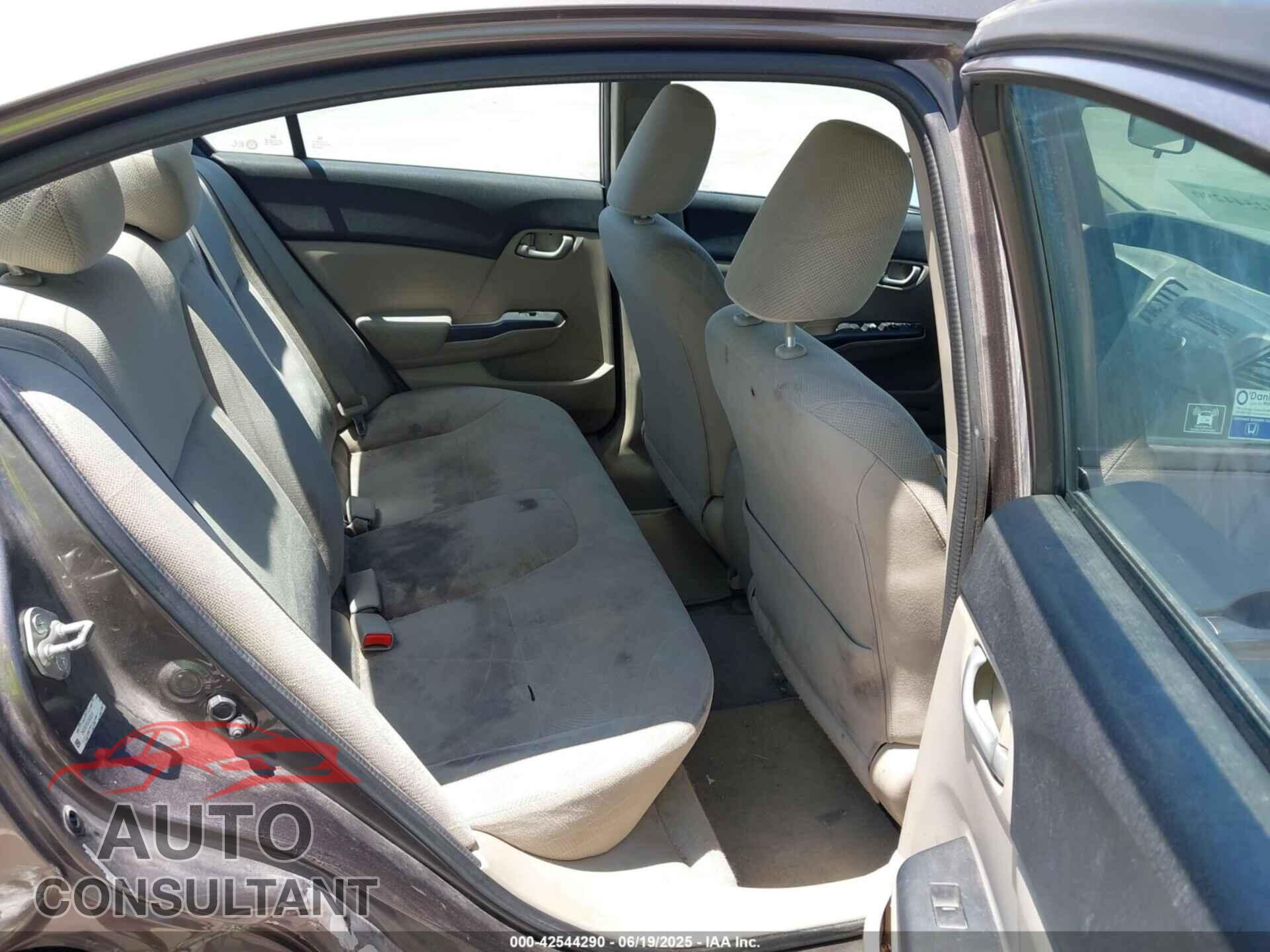 HONDA CIVIC 2012 - 2HGFB2F50CH612011