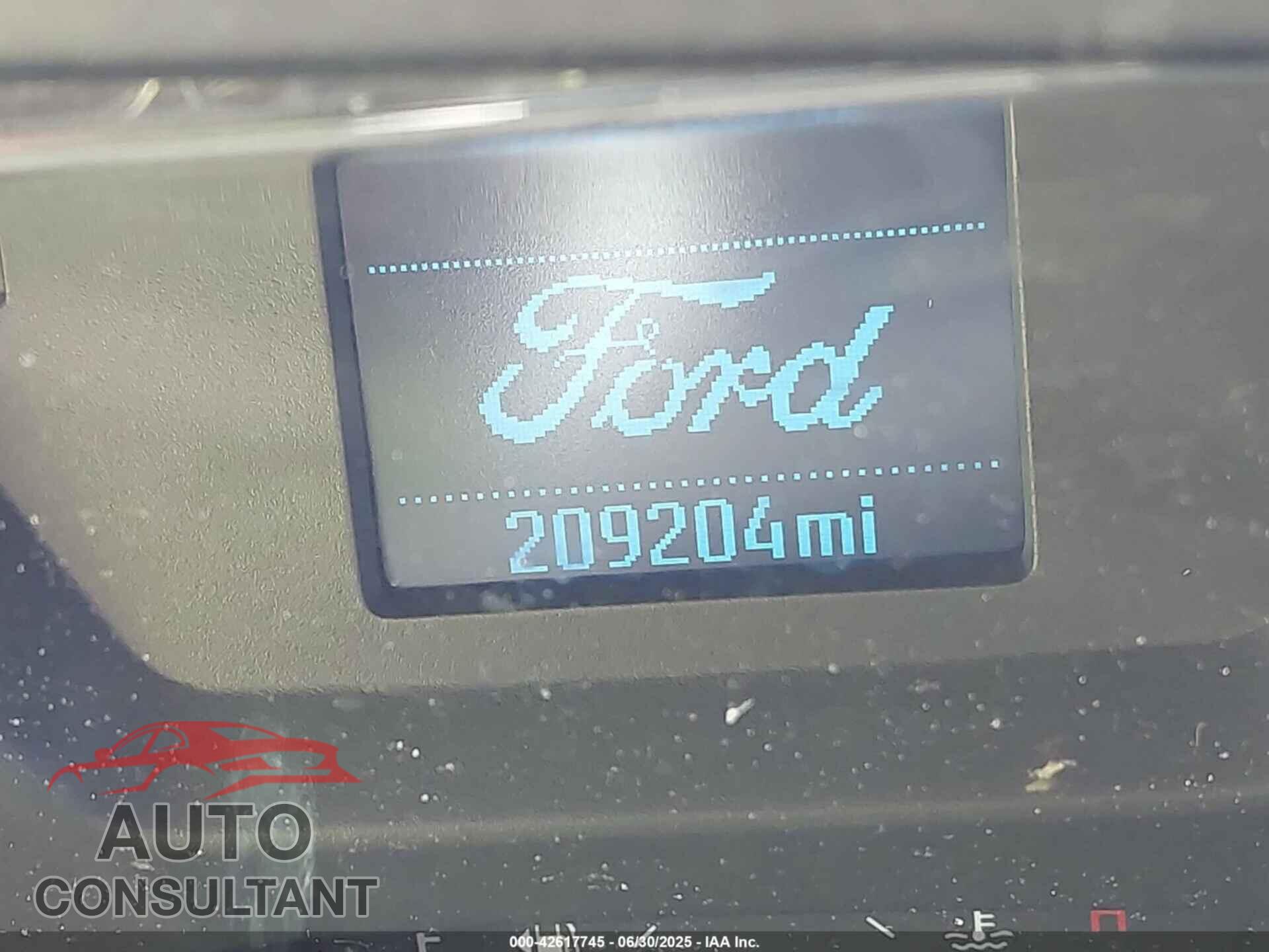 FORD TRANSIT-150 2017 - 1FTYE1YM3HKB47639