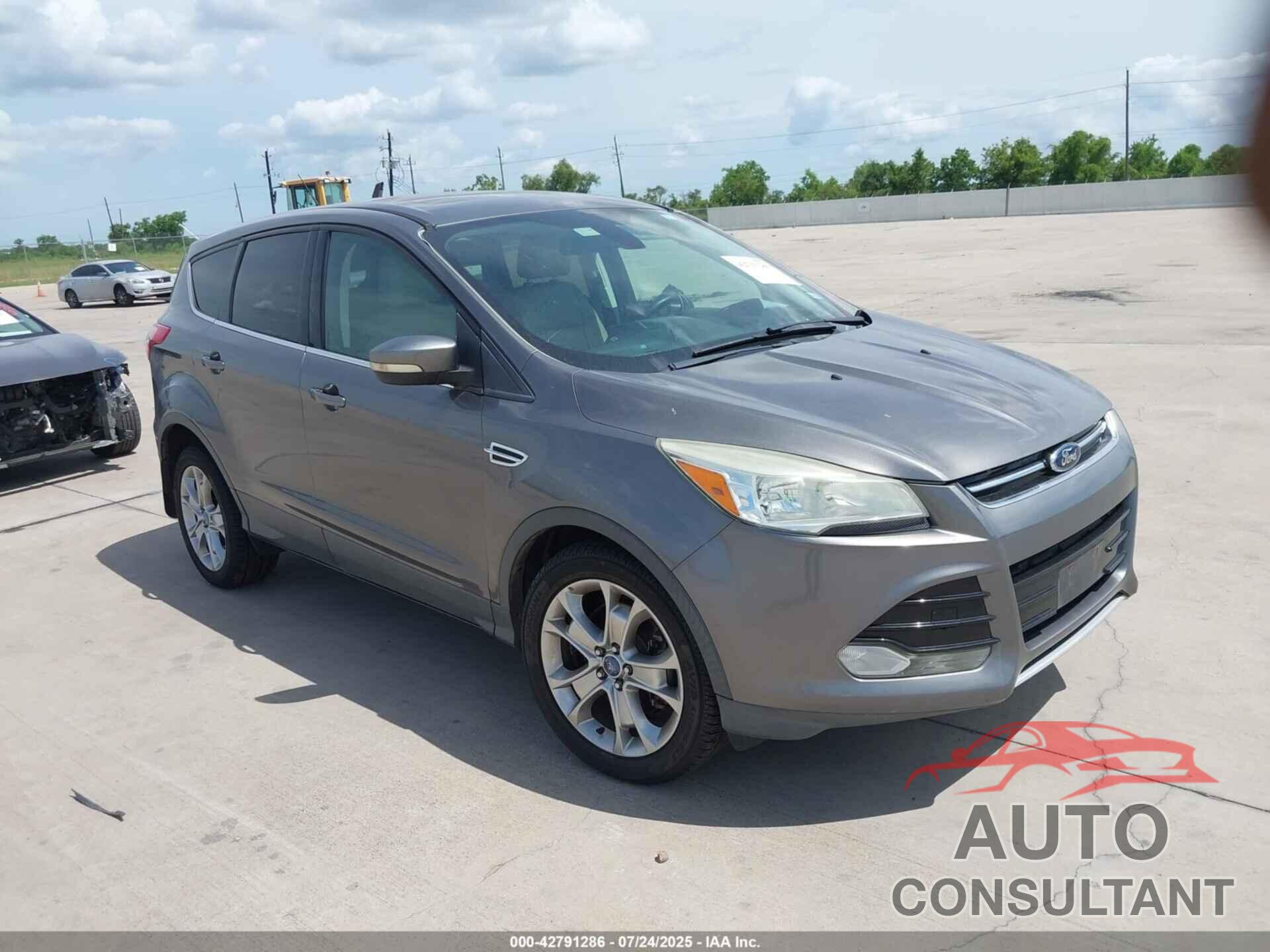 FORD ESCAPE 2013 - 1FMCU0H95DUA79342
