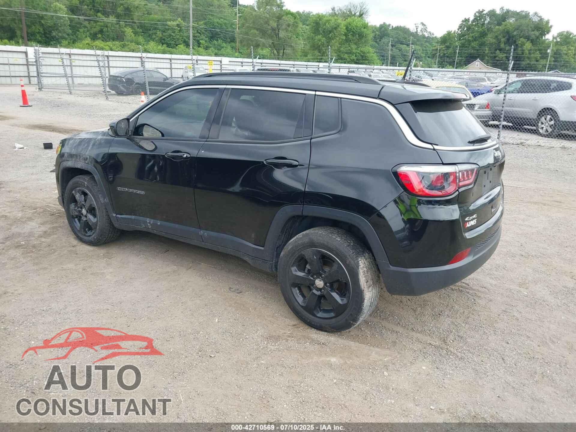 JEEP COMPASS 2018 - 3C4NJDBB2JT373358
