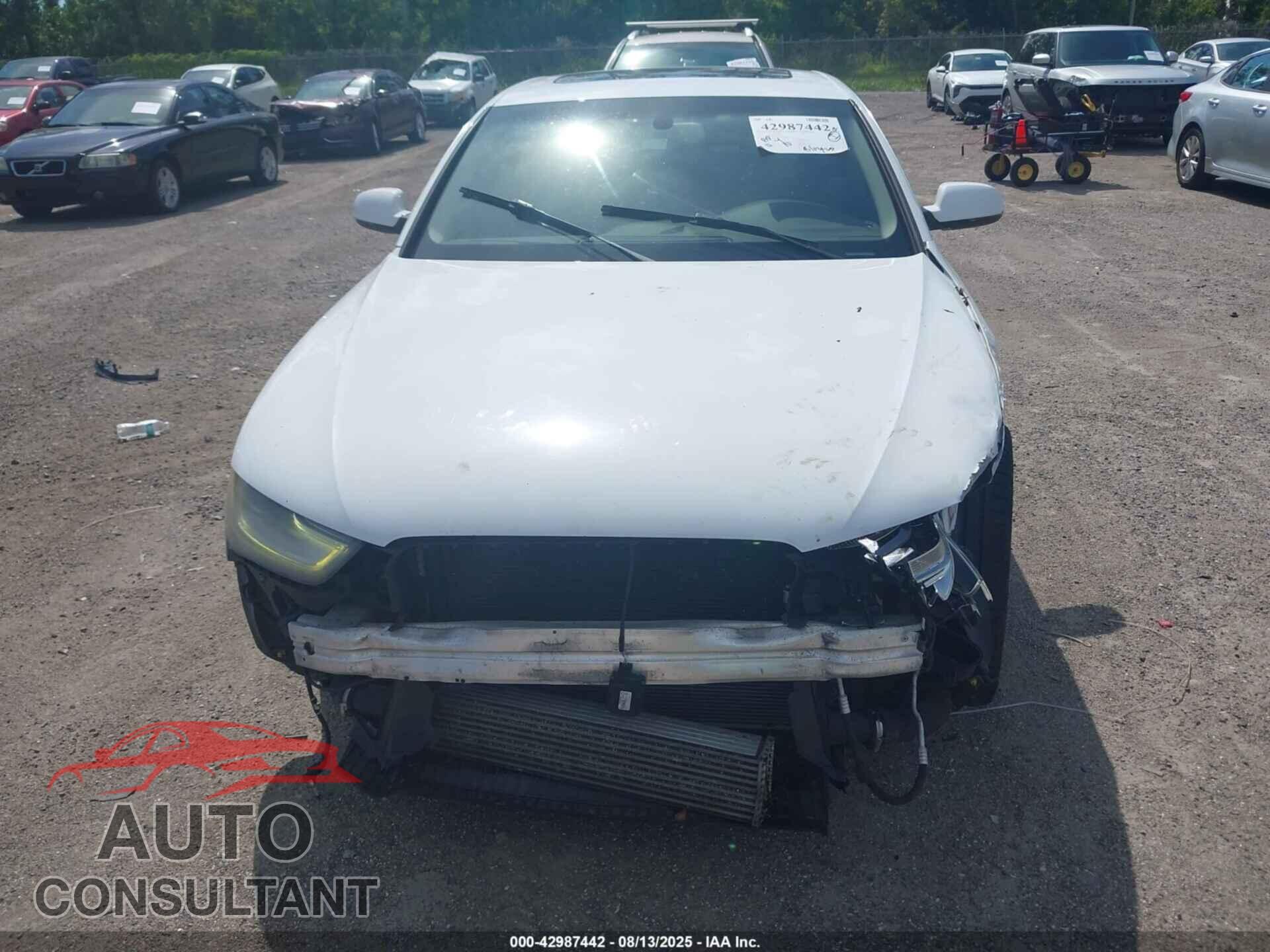 AUDI A4 2013 - WAUFFAFL5DN045294