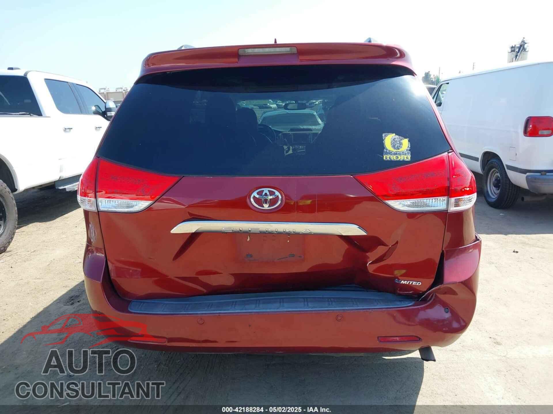 TOYOTA SIENNA 2012 - 5TDYK3DC4CS193516