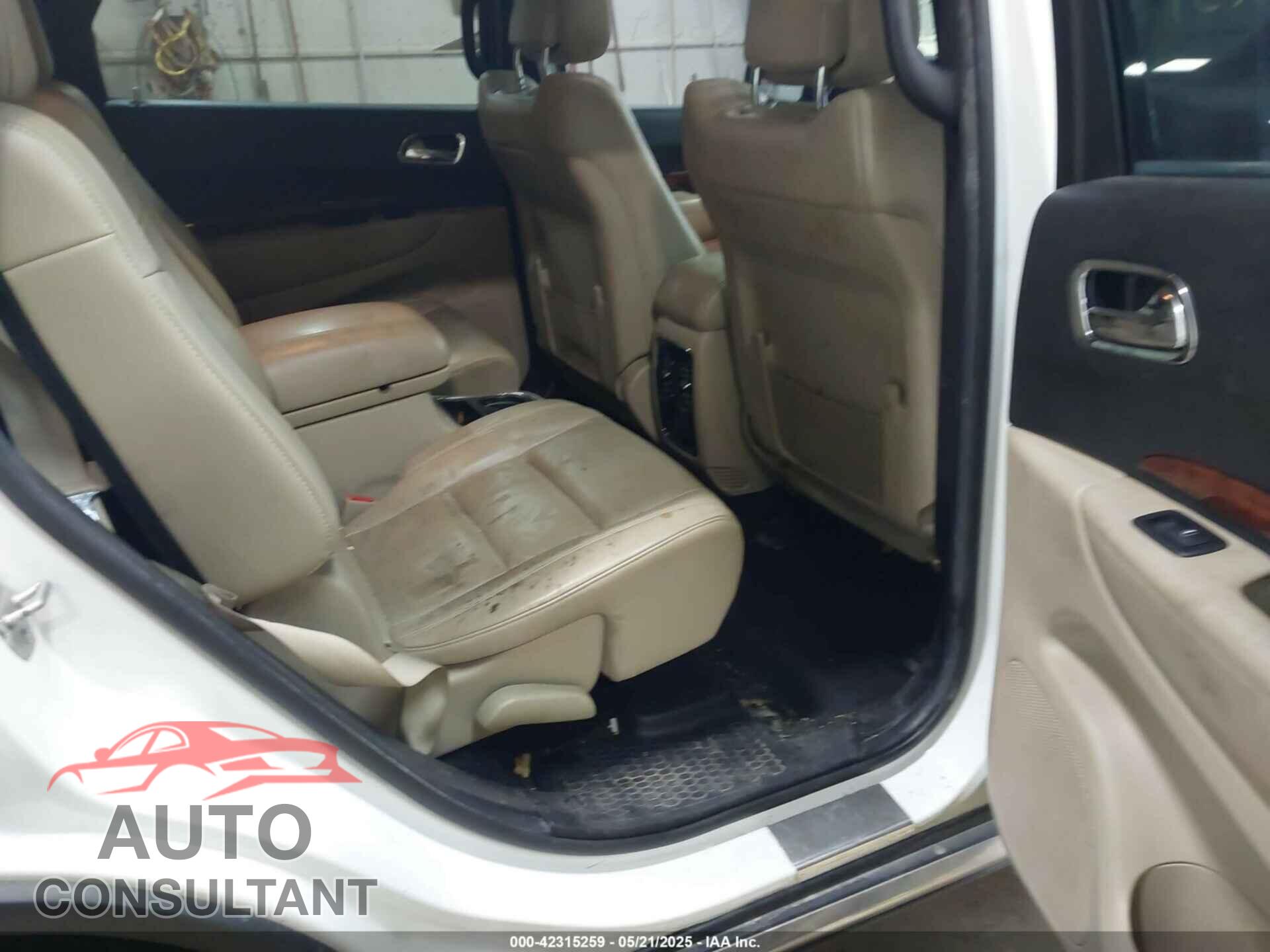 DODGE DURANGO 2013 - 1C4SDJET8DC658756