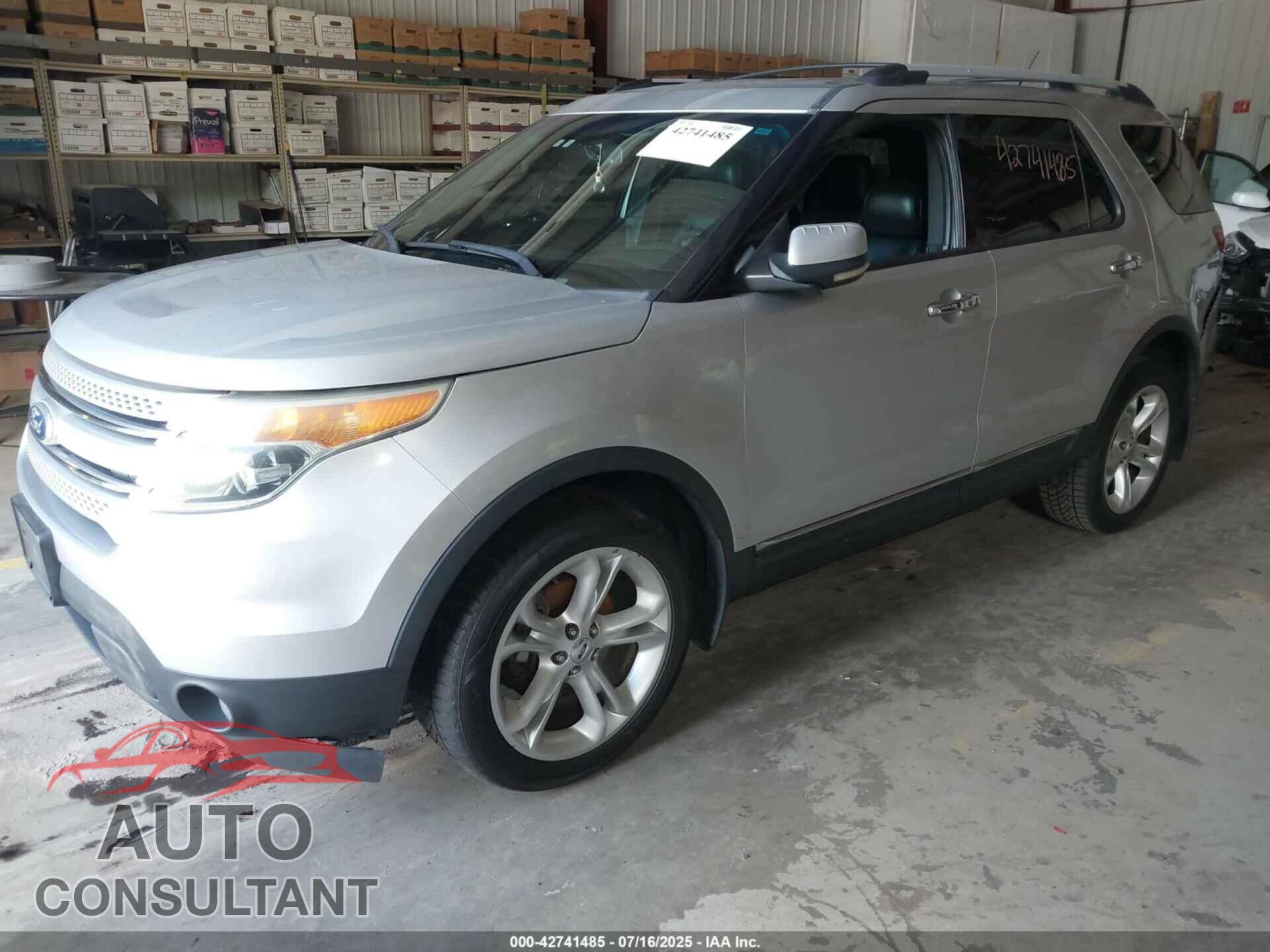 FORD EXPLORER 2011 - 1FMHK8F84BGA13316