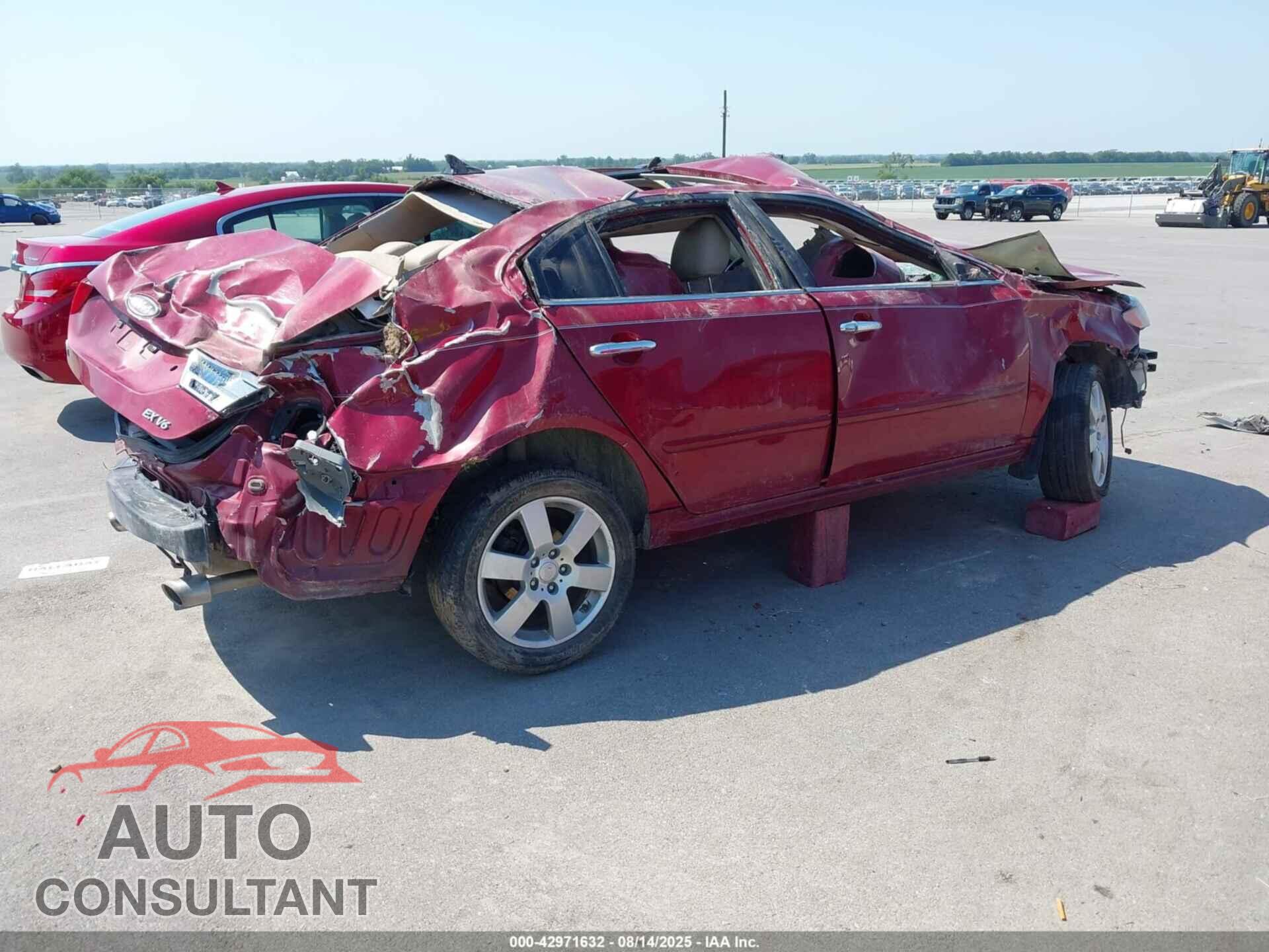 KIA OPTIMA 2009 - KNAGE224895309188