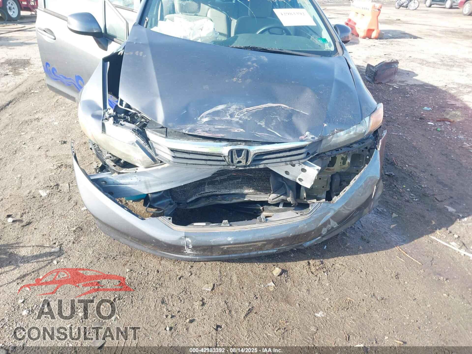 HONDA CIVIC 2012 - 2HGFB2F55CH596789