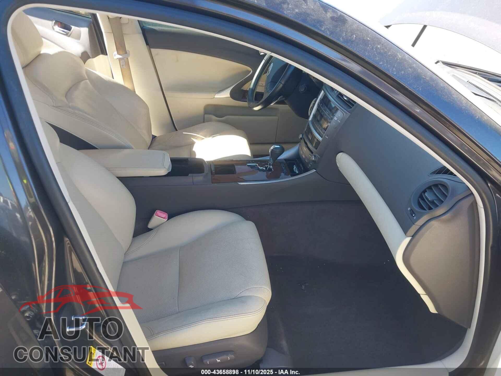 LEXUS IS 250 2010 - JTHBF5C23A5115082