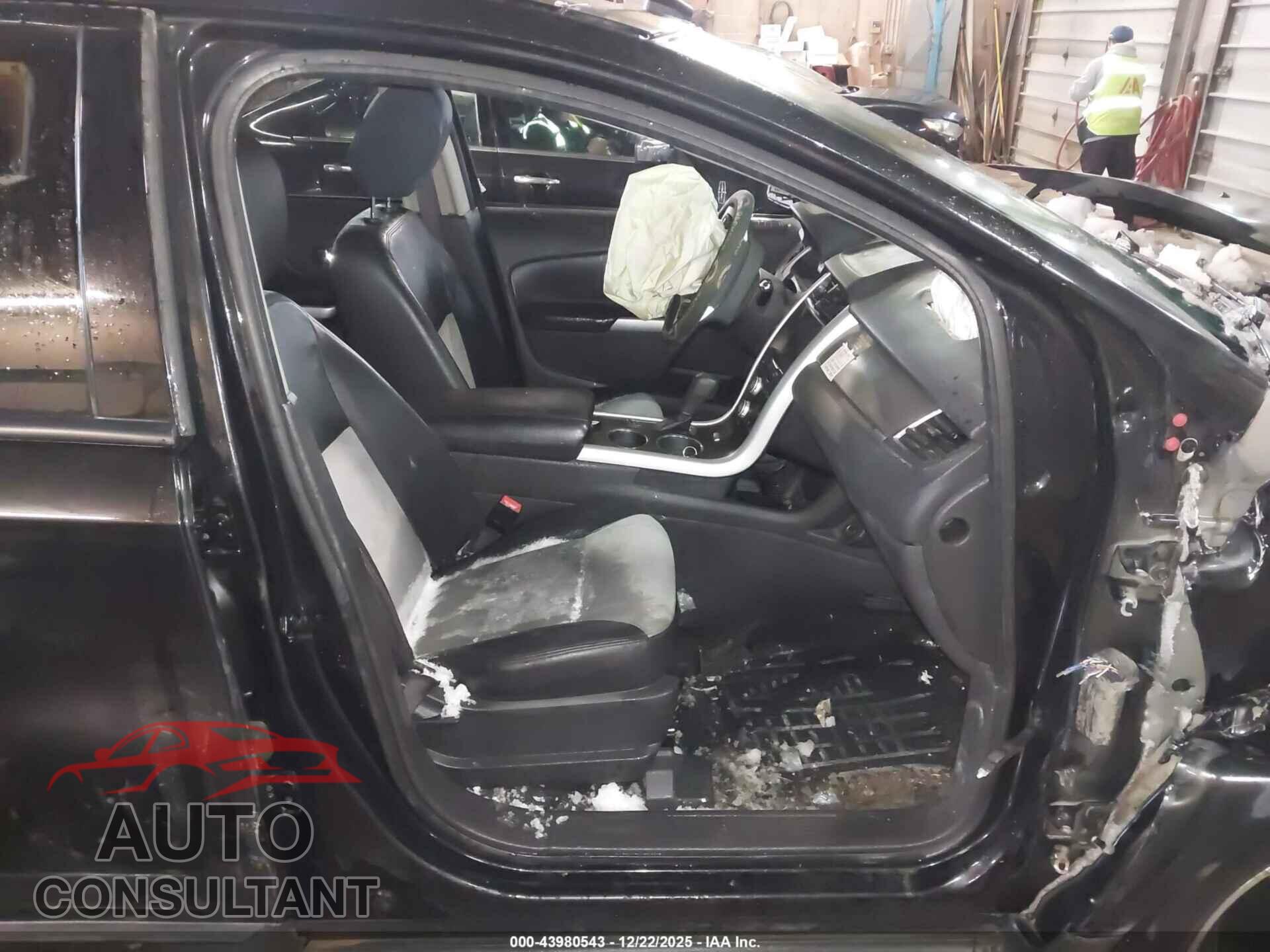FORD EDGE 2013 - 2FMDK3J93DBE19745