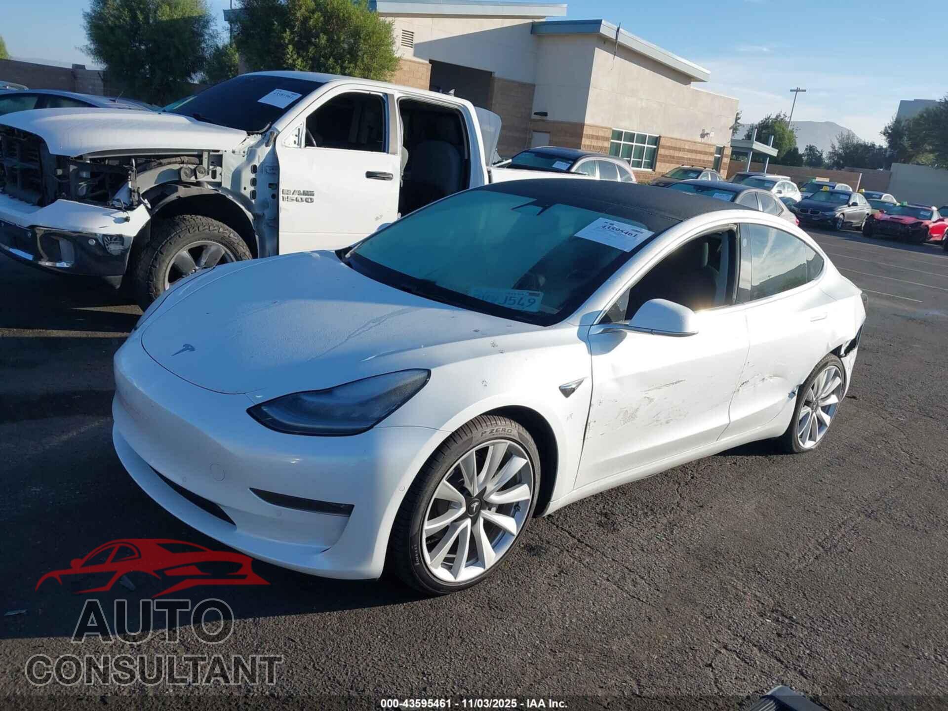 TESLA MODEL 3 2019 - 5YJ3E1EB6KF390184