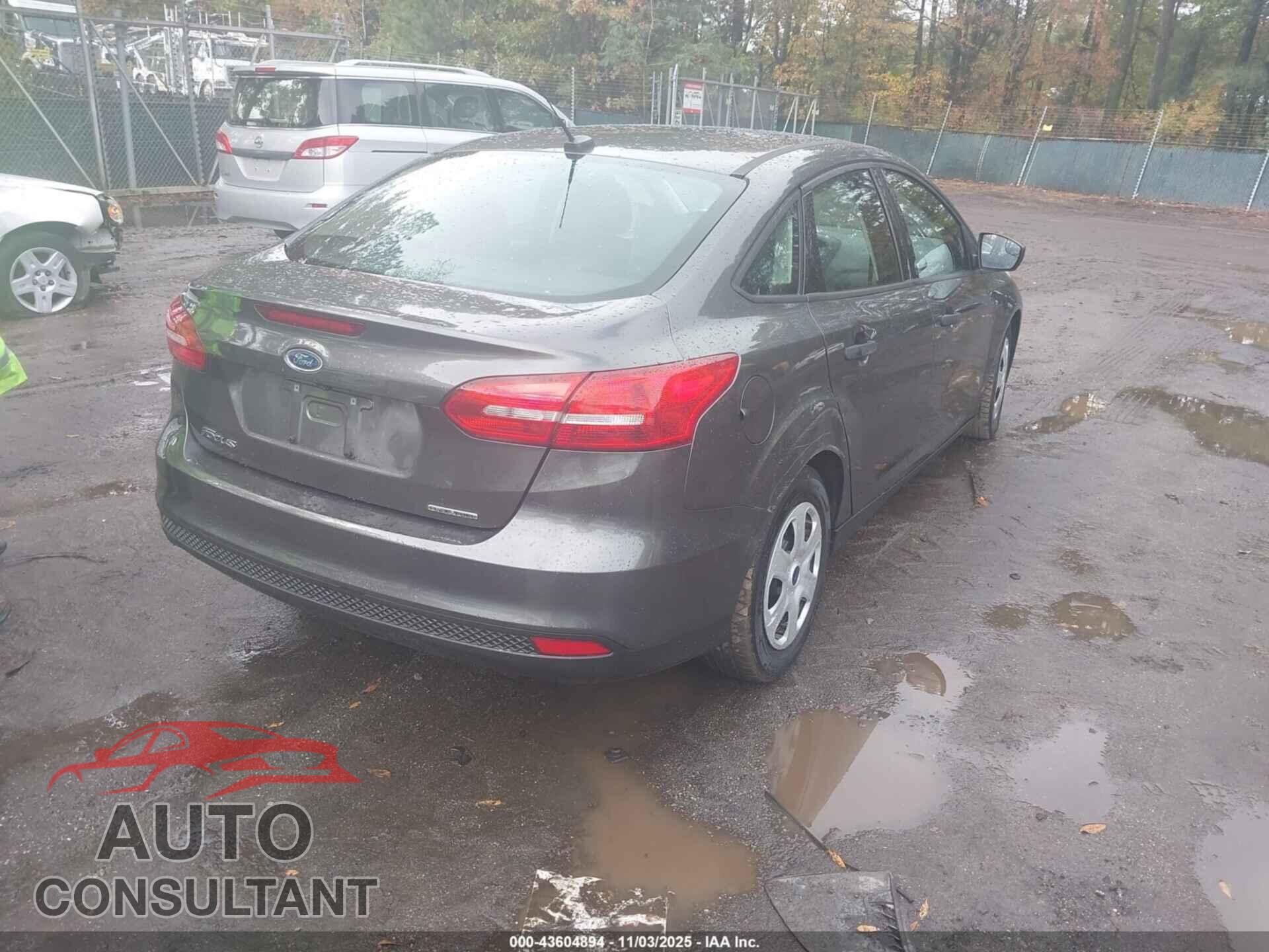 FORD FOCUS 2016 - 1FADP3E29GL215416