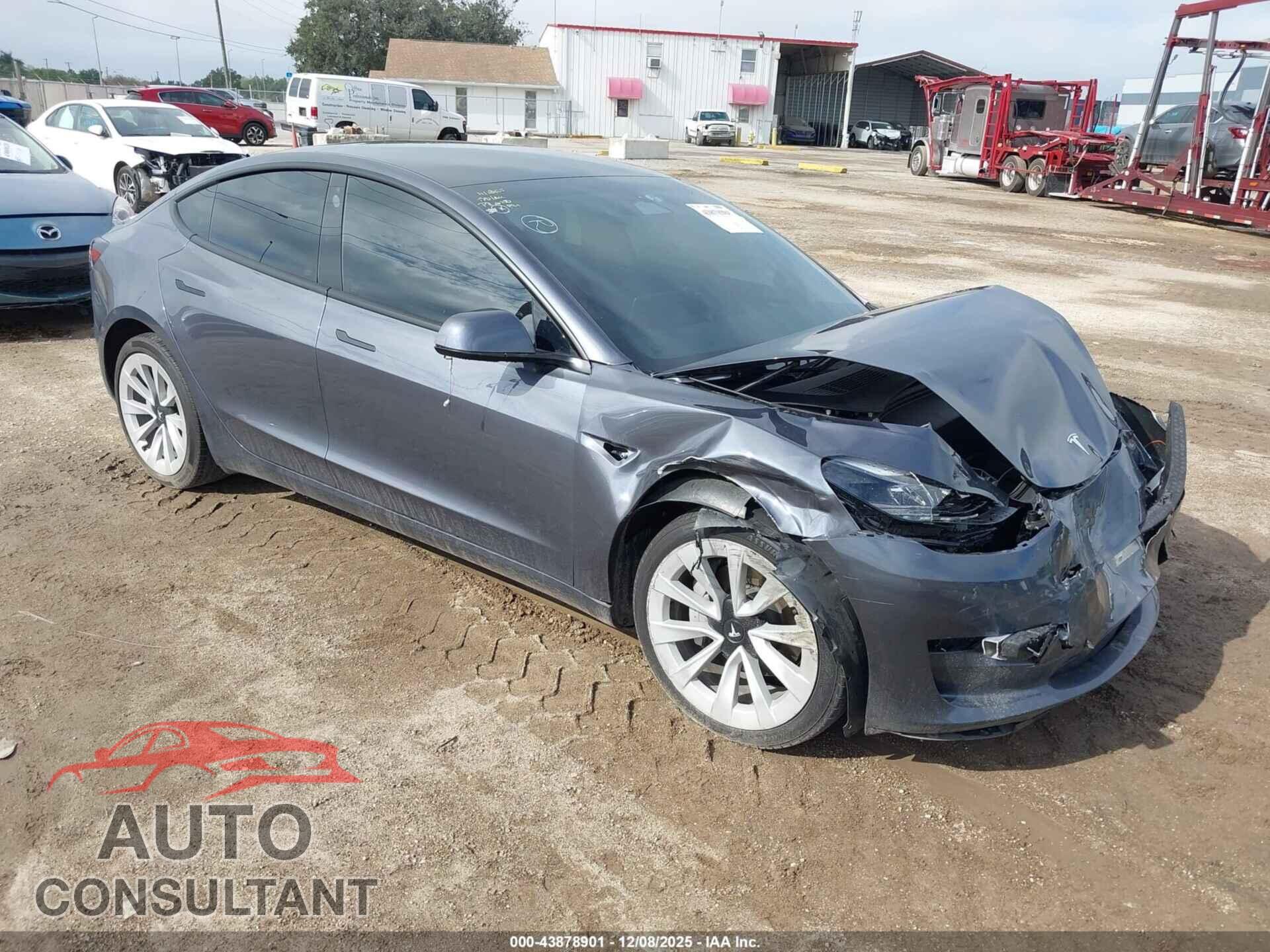 TESLA MODEL 3 2023 - 5YJ3E1EA3PF700967