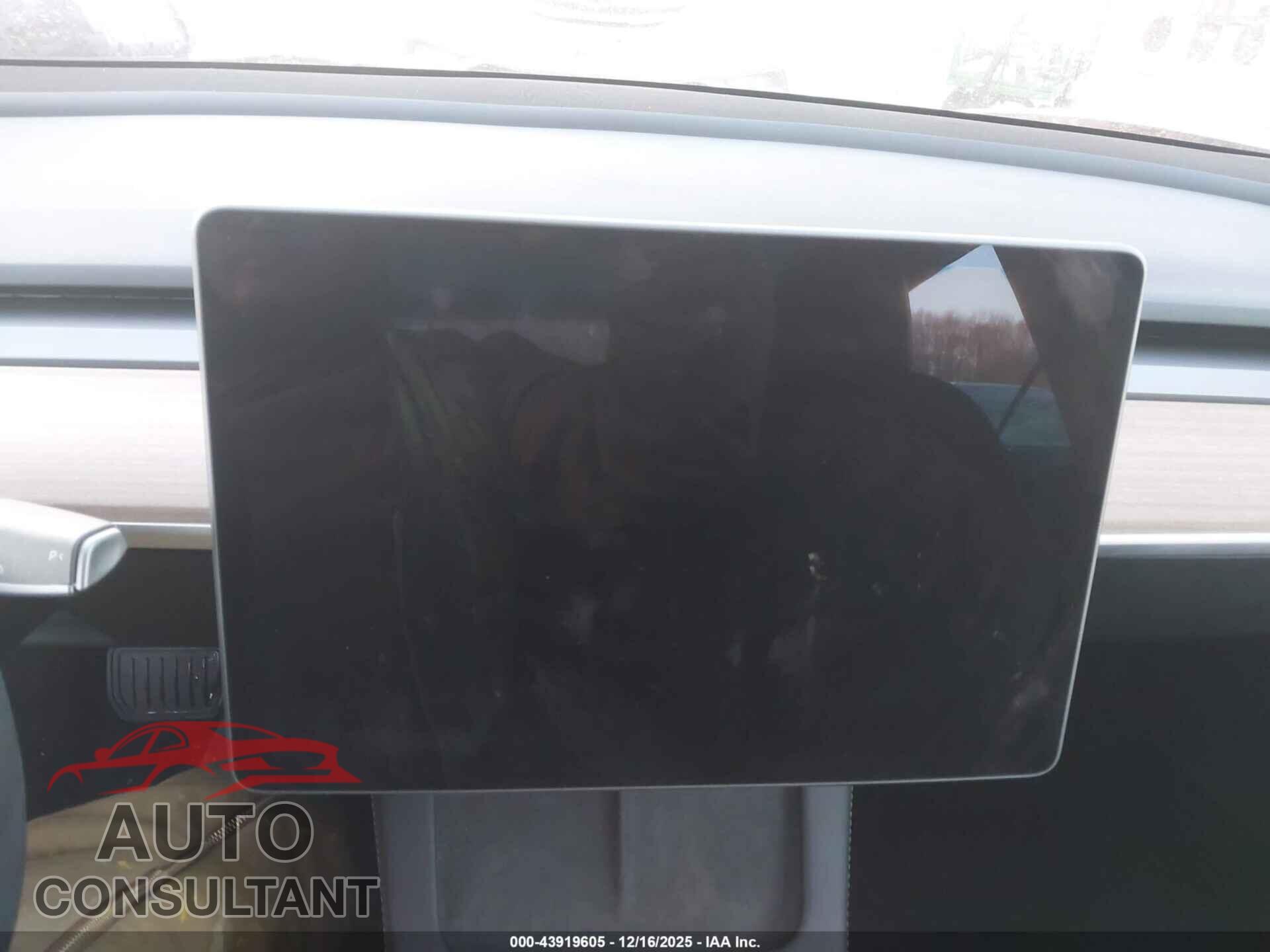 TESLA MODEL 3 2023 - 5YJ3E1EA7PF555920