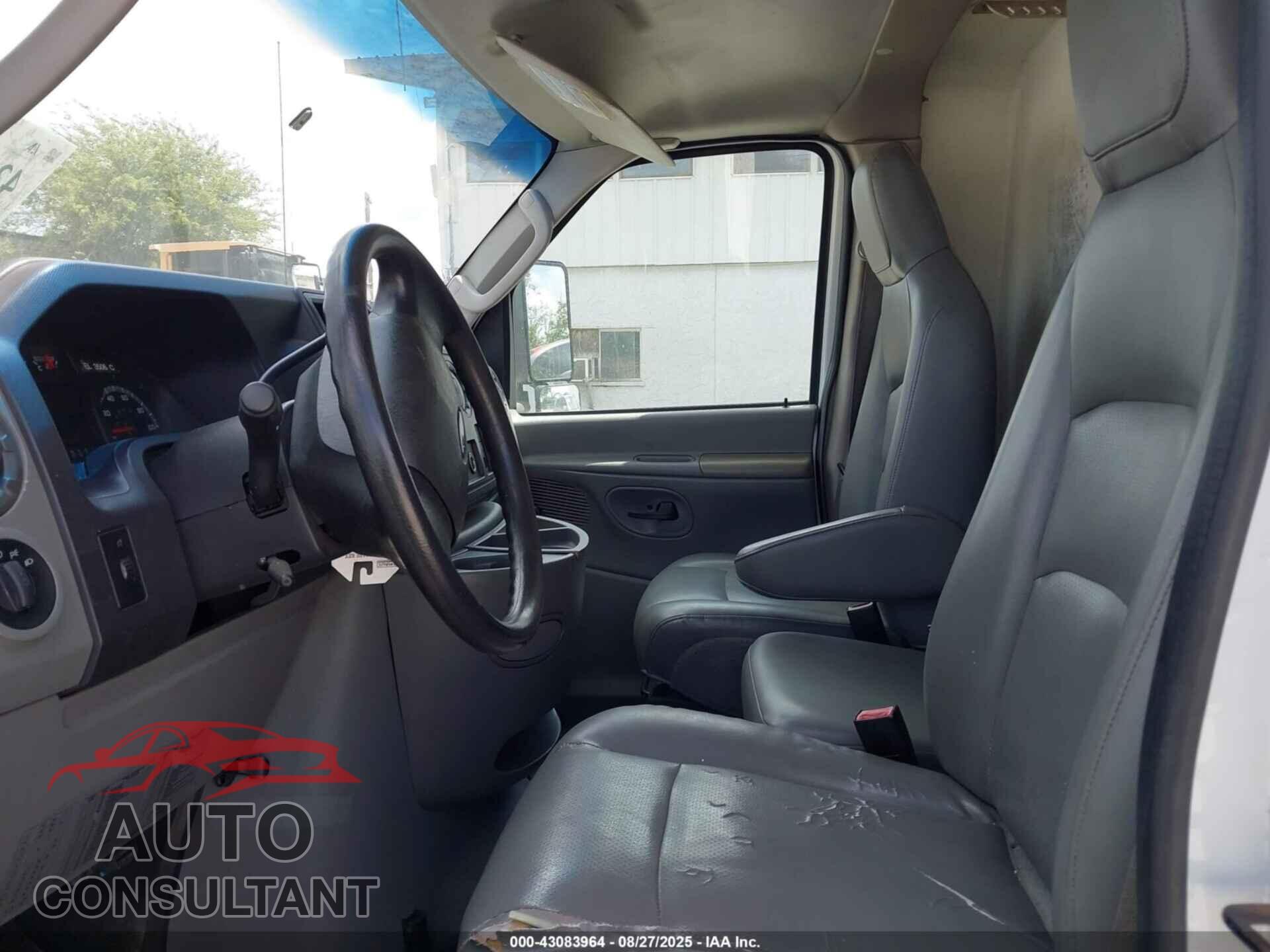 FORD E-450 CUTAWAY 2009 - 1FDXE45S99DA86492