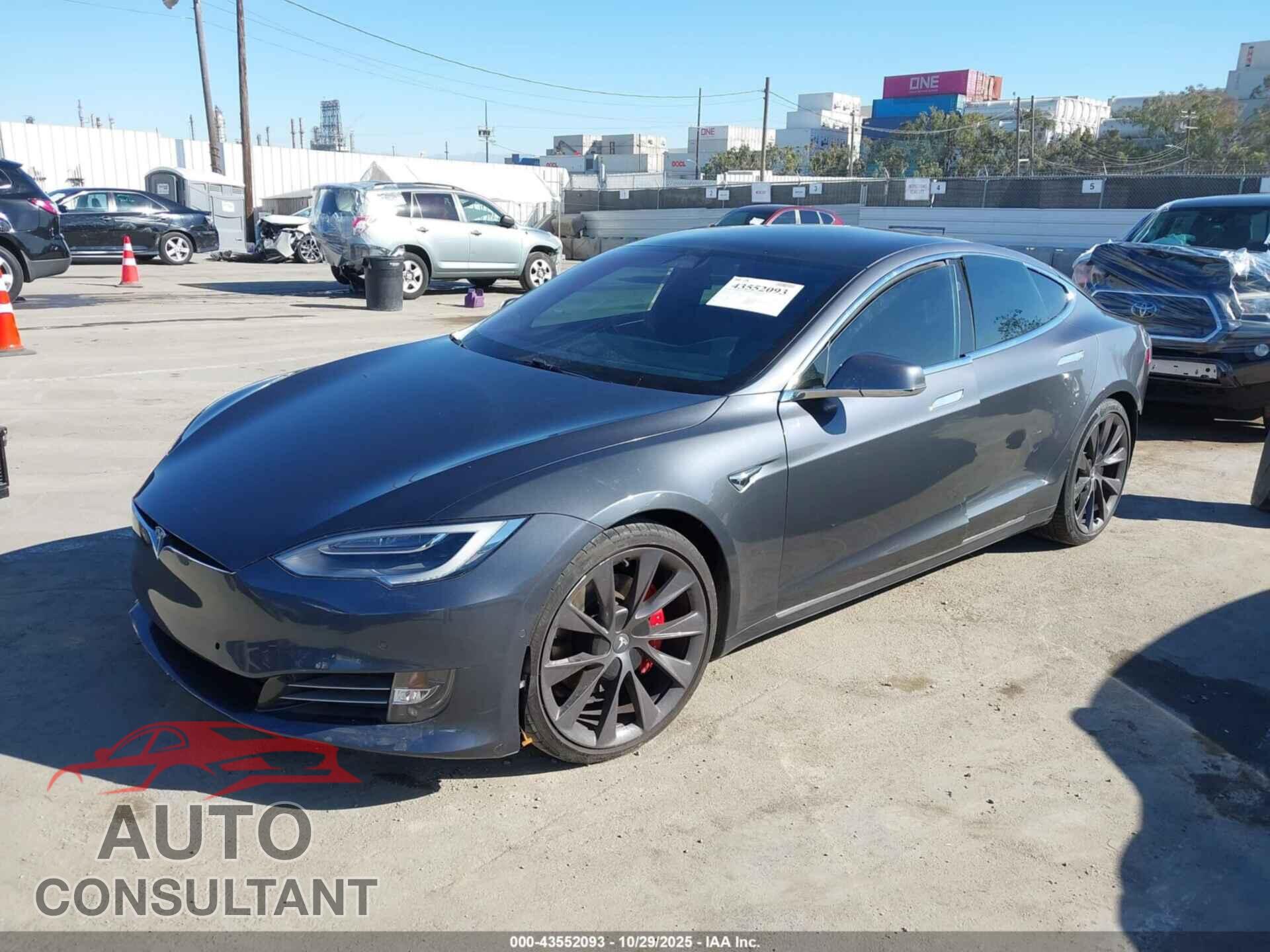 TESLA MODEL S 2019 - 5YJSA1E46KF313596