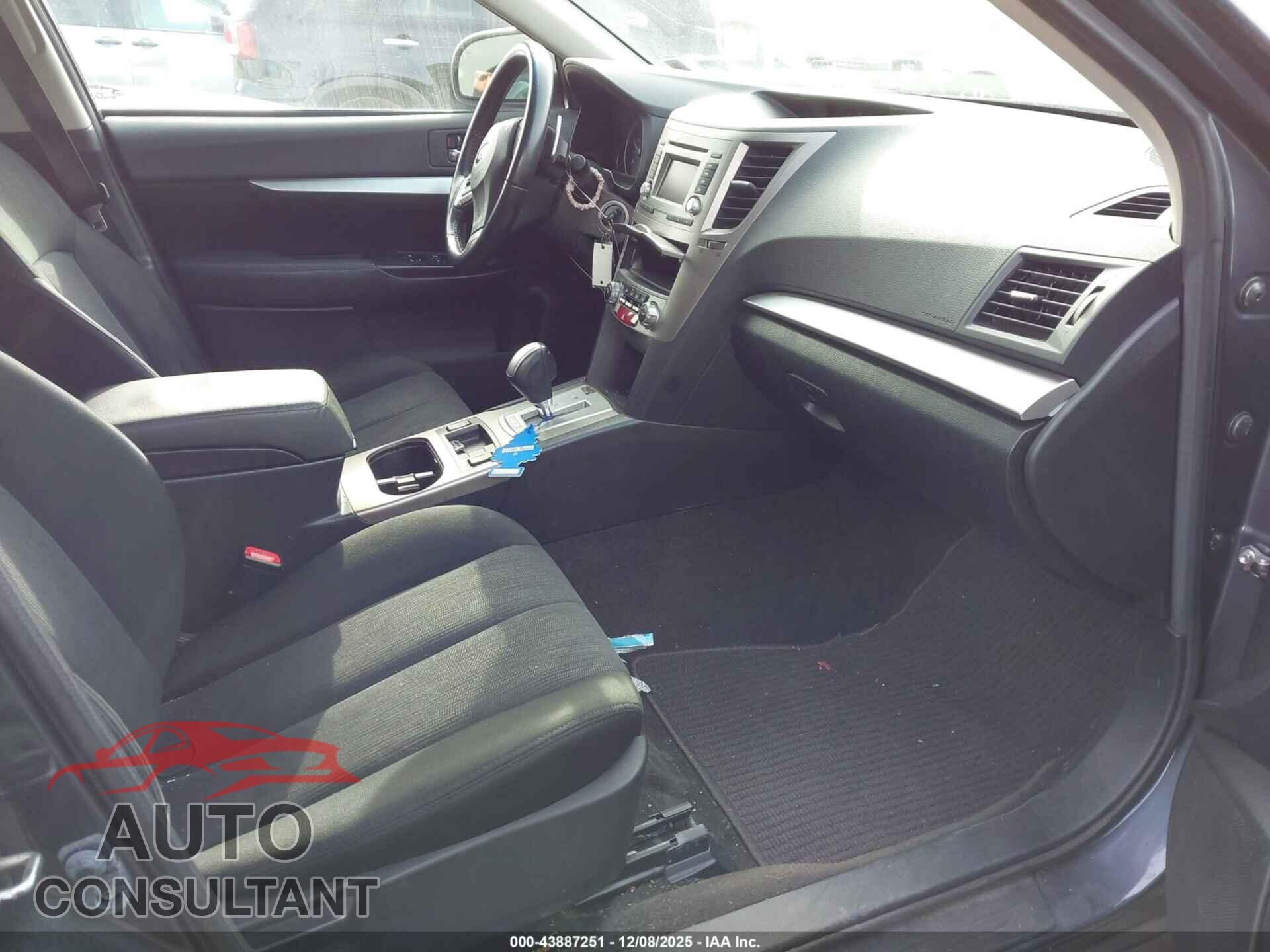 SUBARU OUTBACK 2014 - 4S4BRBDC8E3251090