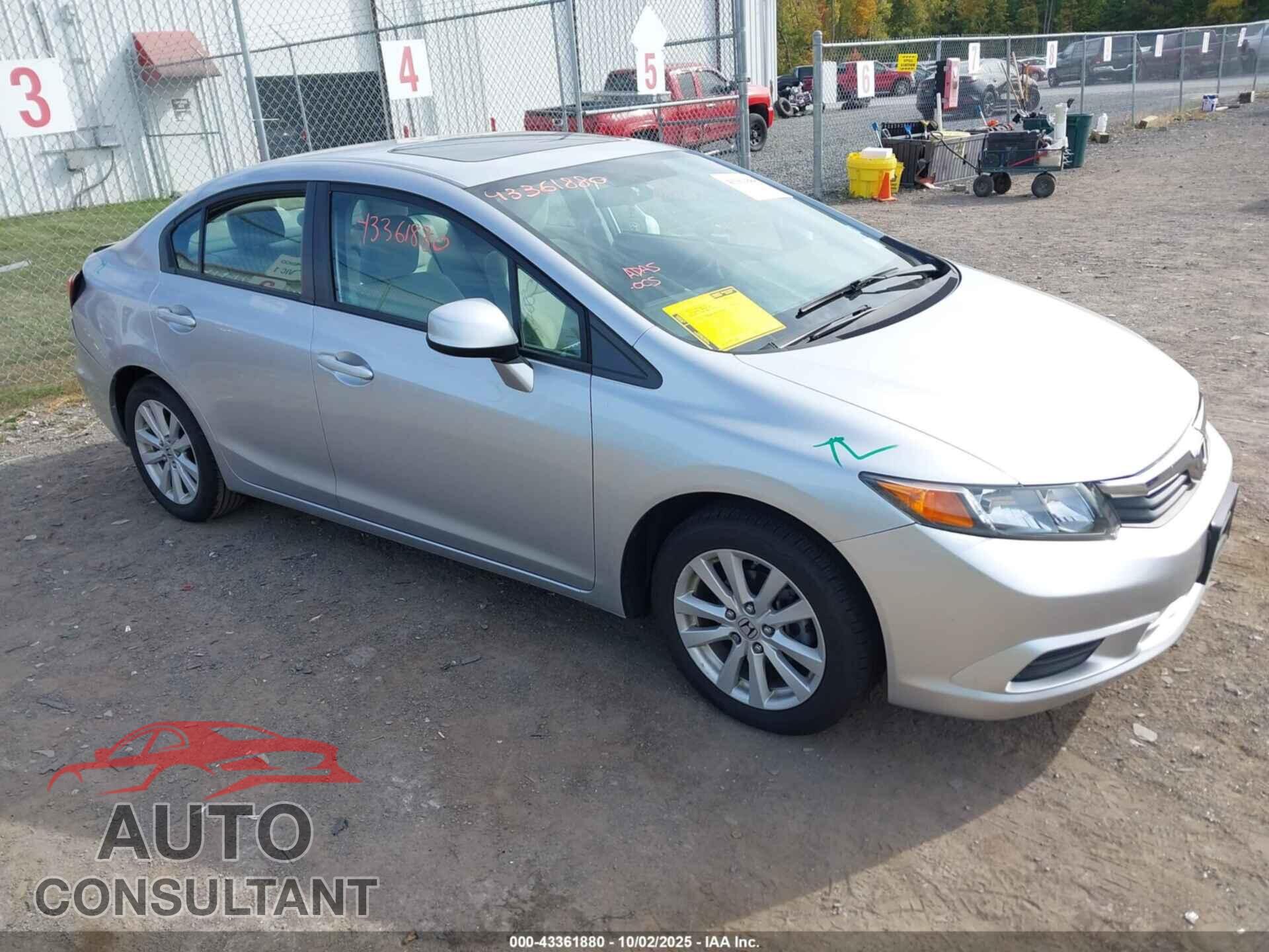 HONDA CIVIC 2012 - 2HGFB2F85CH327377