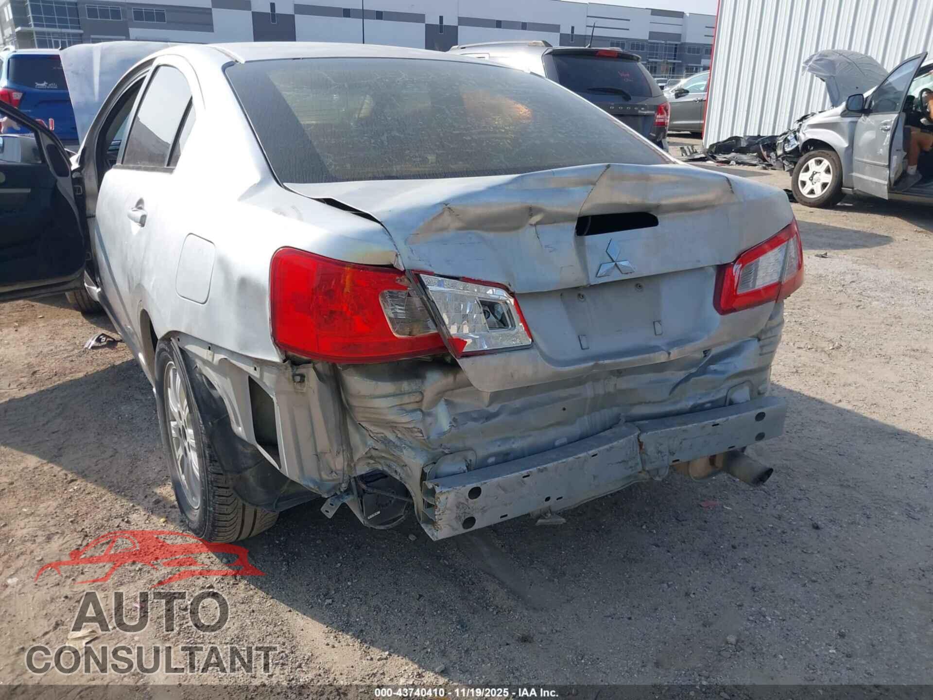 MITSUBISHI GALANT 2011 - 4A32B2FF6BE024879