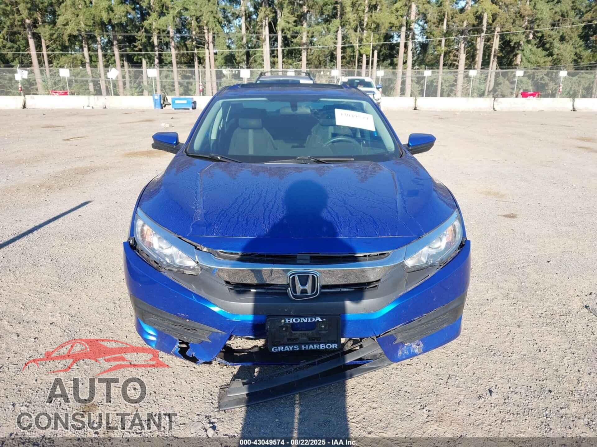 HONDA CIVIC 2017 - 19XFC2F78HE227120
