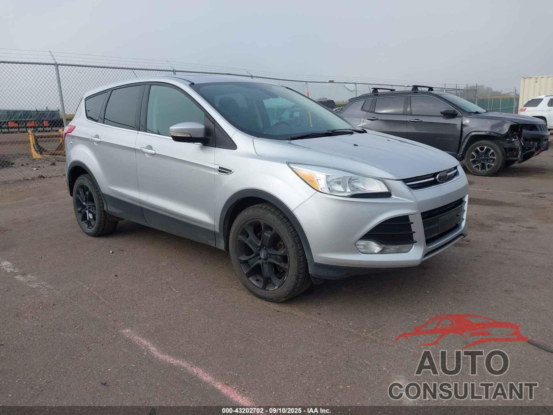 FORD ESCAPE 2013 - 1FMCU9HX7DUA94394