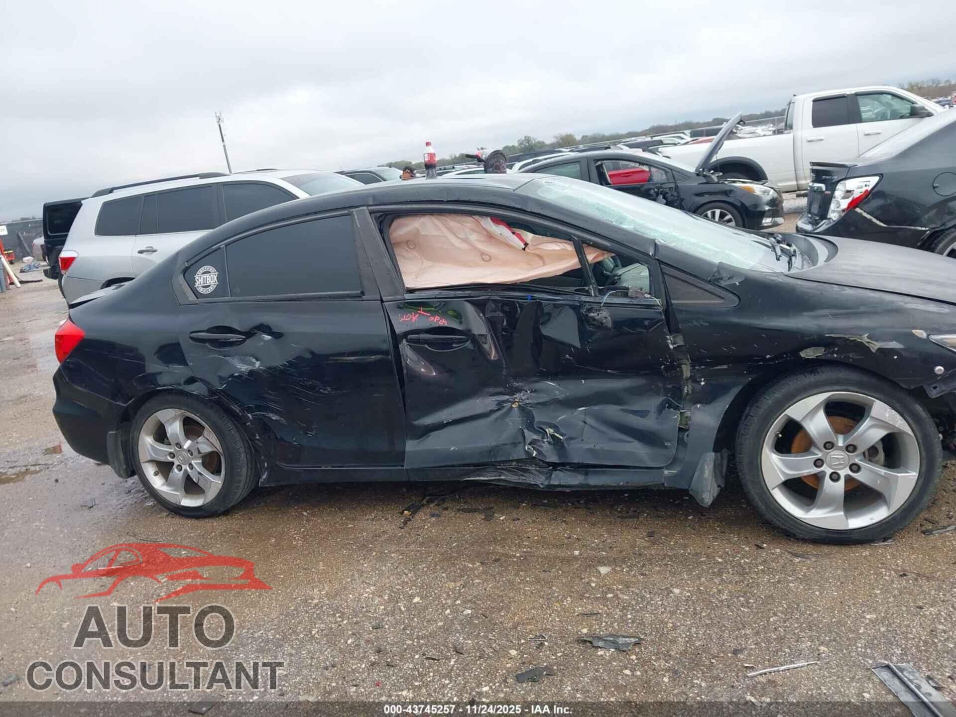 HONDA CIVIC 2012 - 19XFB2F85CE063295