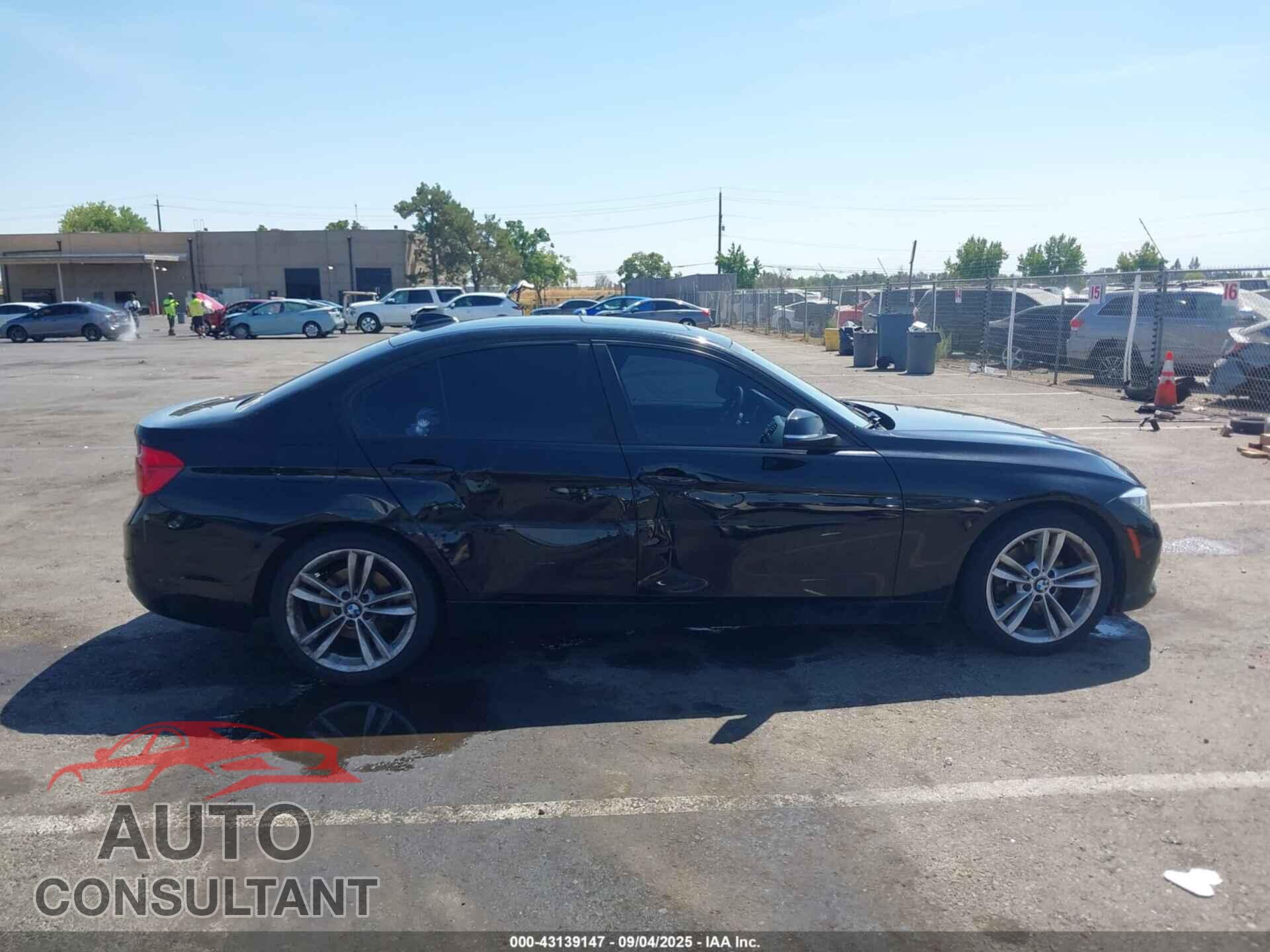 BMW 320I 2016 - WBA8E1G53GNU12192
