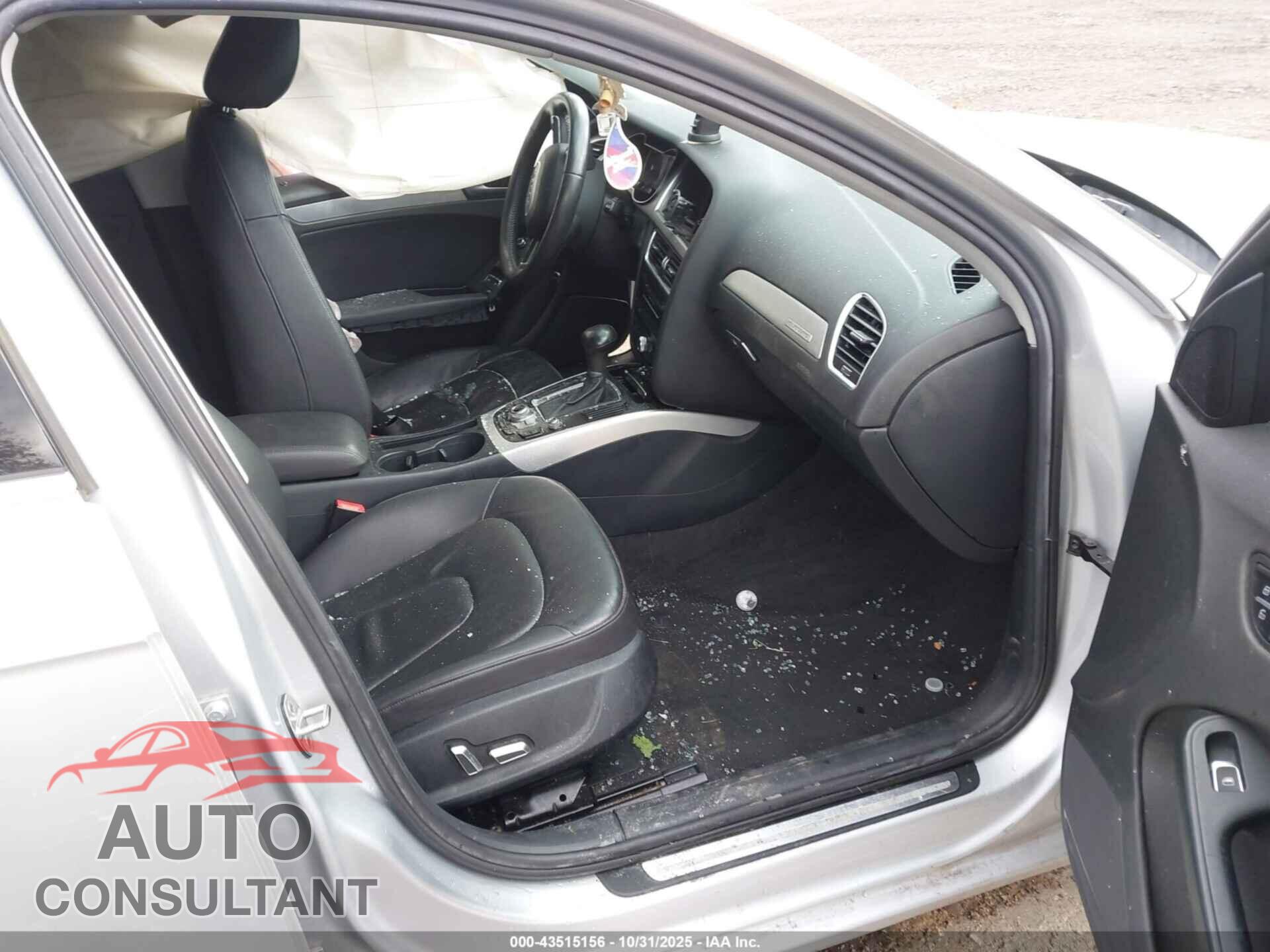 AUDI A4 2013 - WAUBFAFL7DN043920