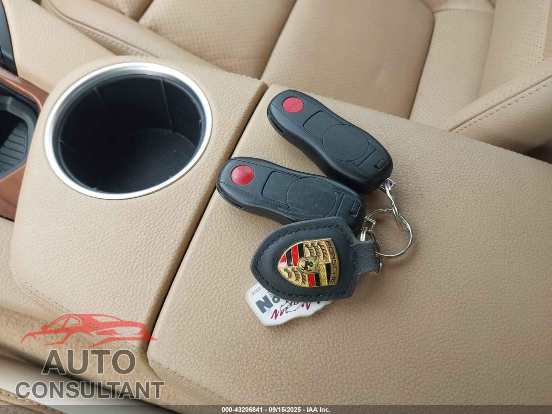 PORSCHE PANAMERA 2014 - WP0AA2A75EL008092