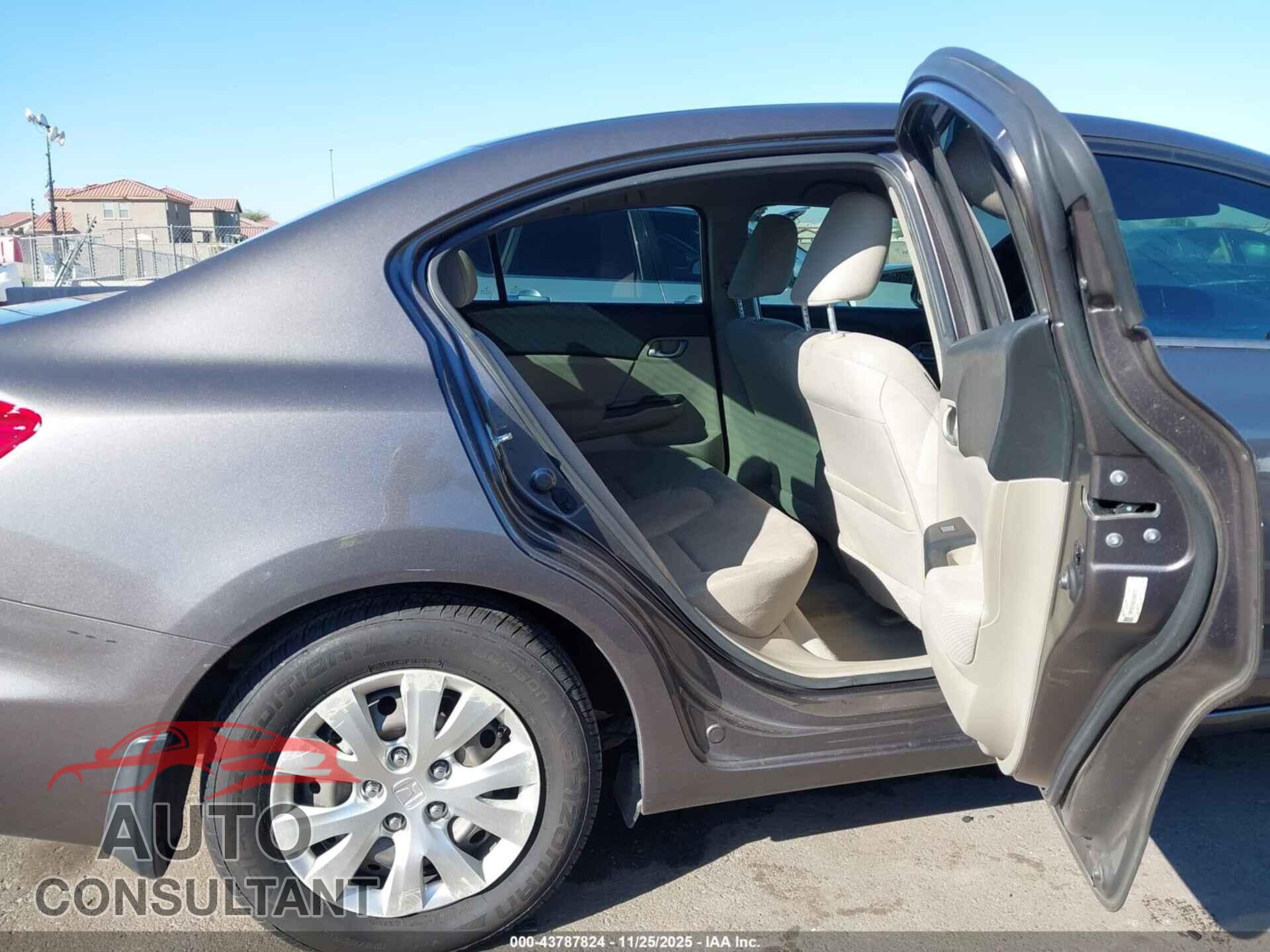 HONDA CIVIC 2012 - 19XFB2F55CE328772