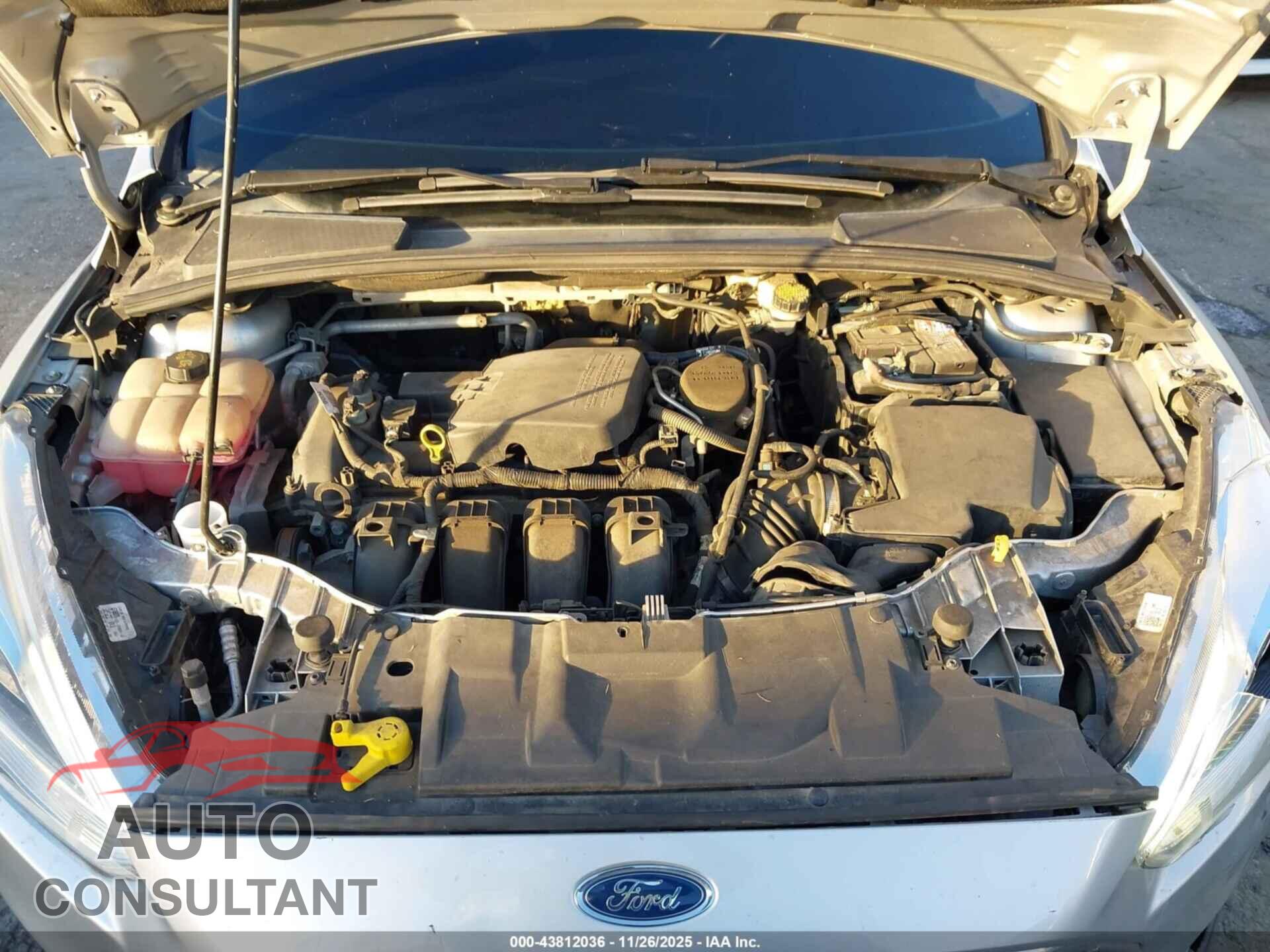 FORD FOCUS 2015 - 1FADP3J23FL305973