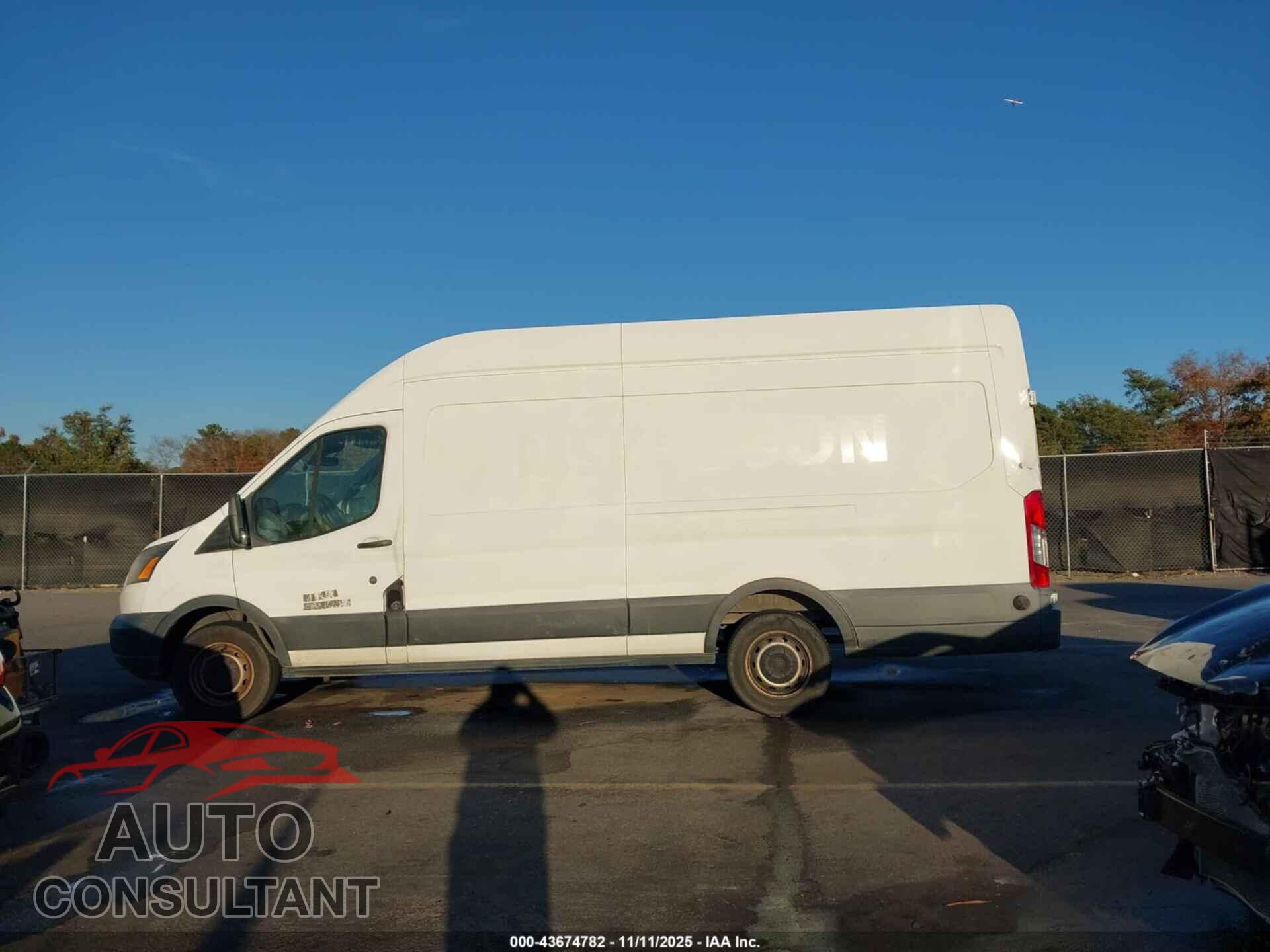 FORD TRANSIT-250 2017 - 1FTYR3XM5HKA73660