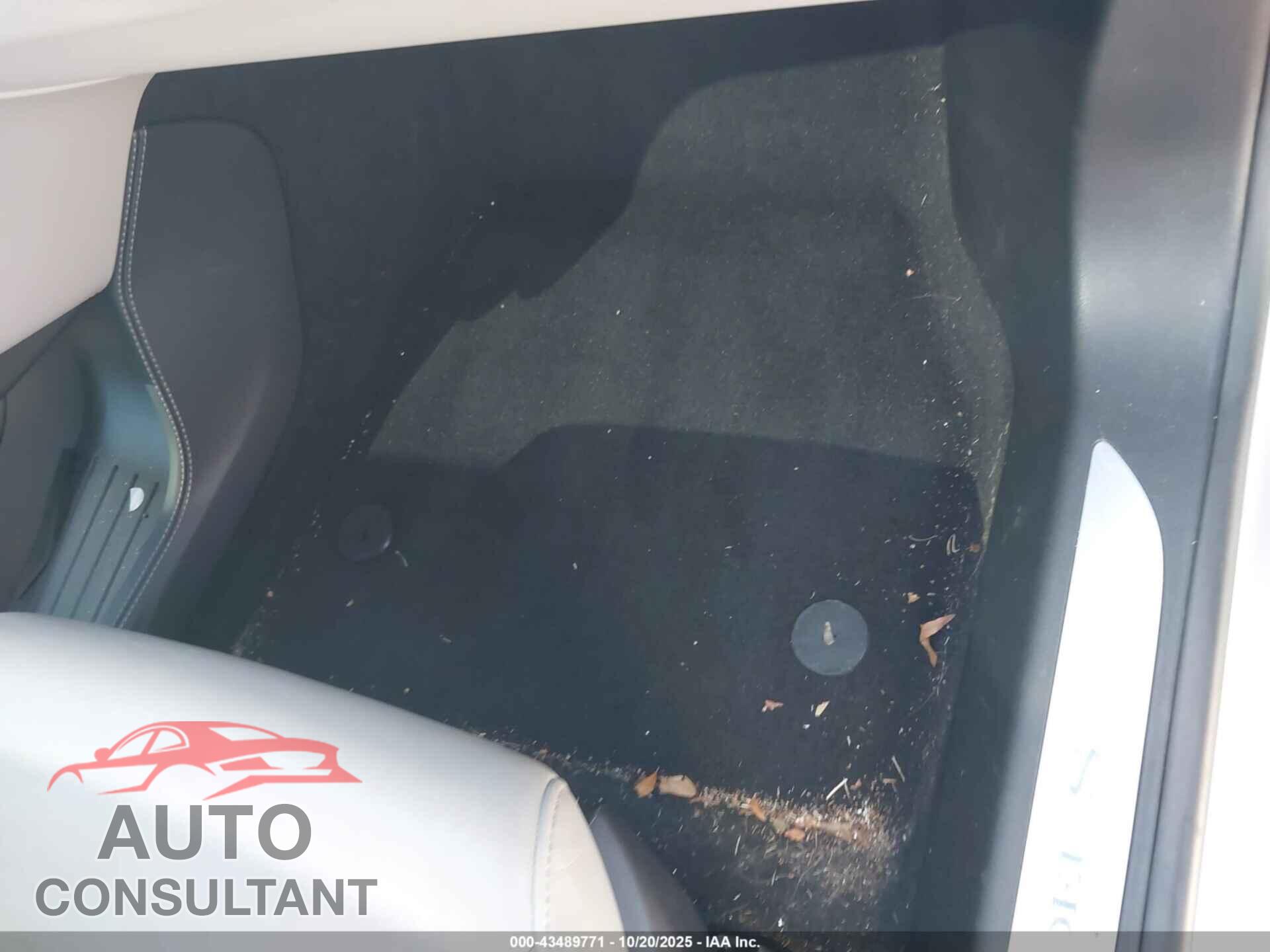 TESLA MODEL S 2015 - 5YJSA1S2XFF084154