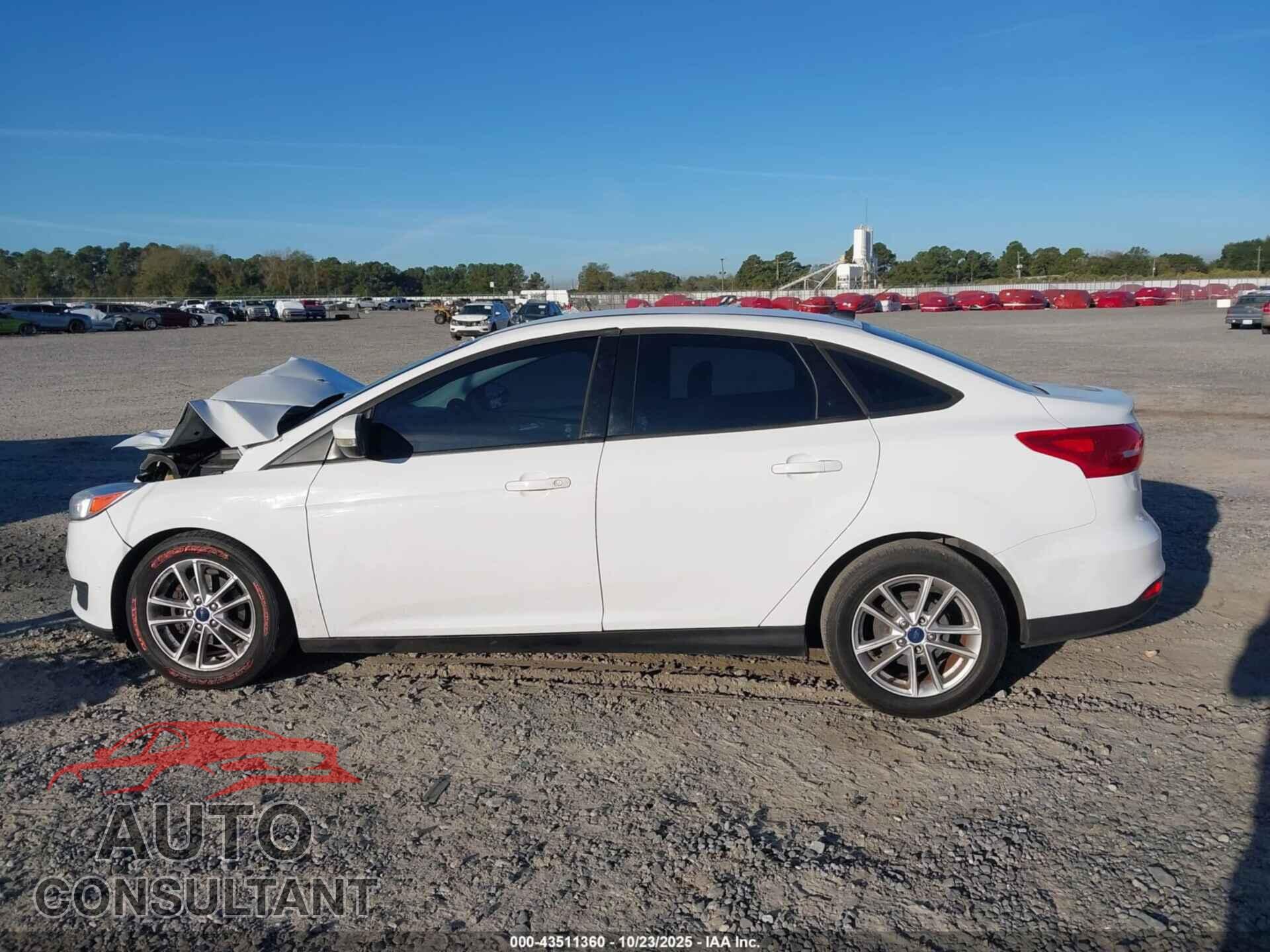 FORD FOCUS 2016 - 1FADP3F25GL239100