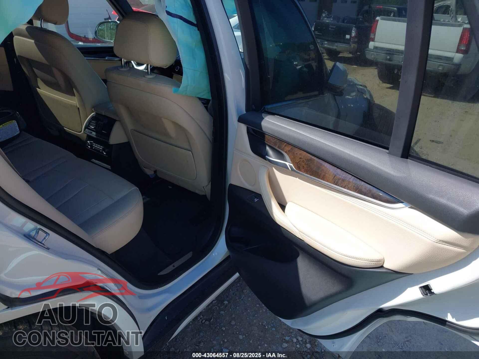 BMW X5 2017 - 5UXKR0C38H0V77308