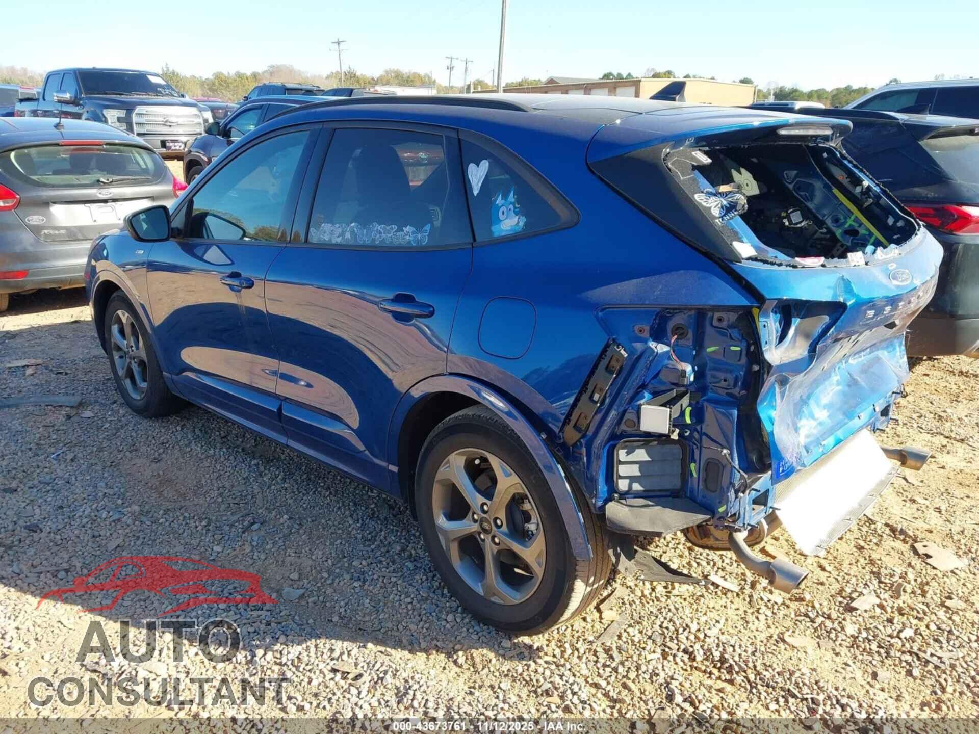 FORD ESCAPE 2023 - 1FMCU0MN2PUB19772