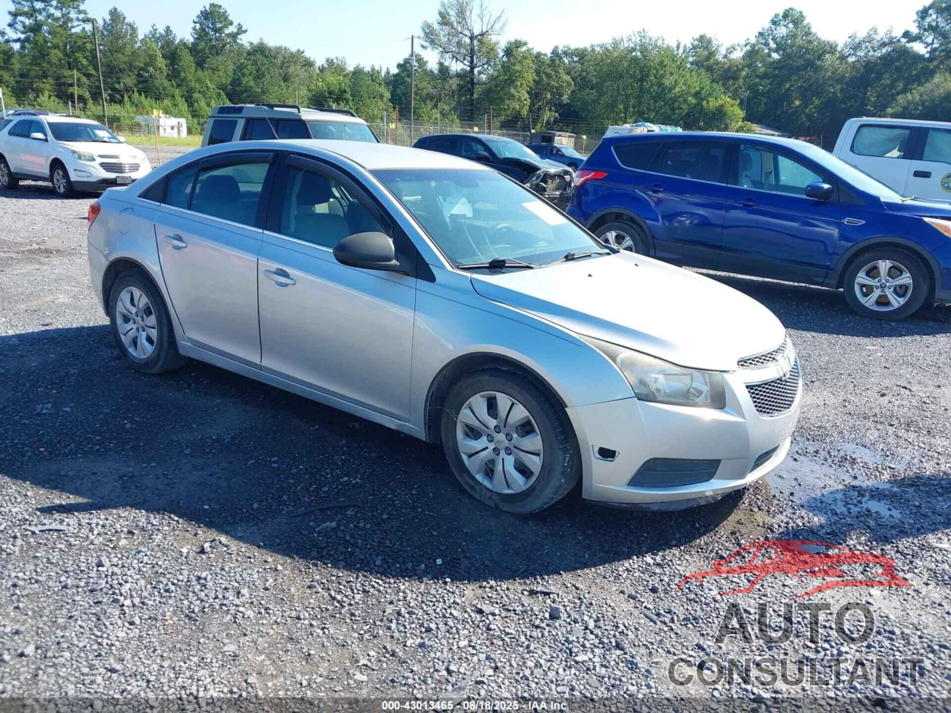 CHEVROLET CRUZE 2012 - 1G1PC5SH1C7324004