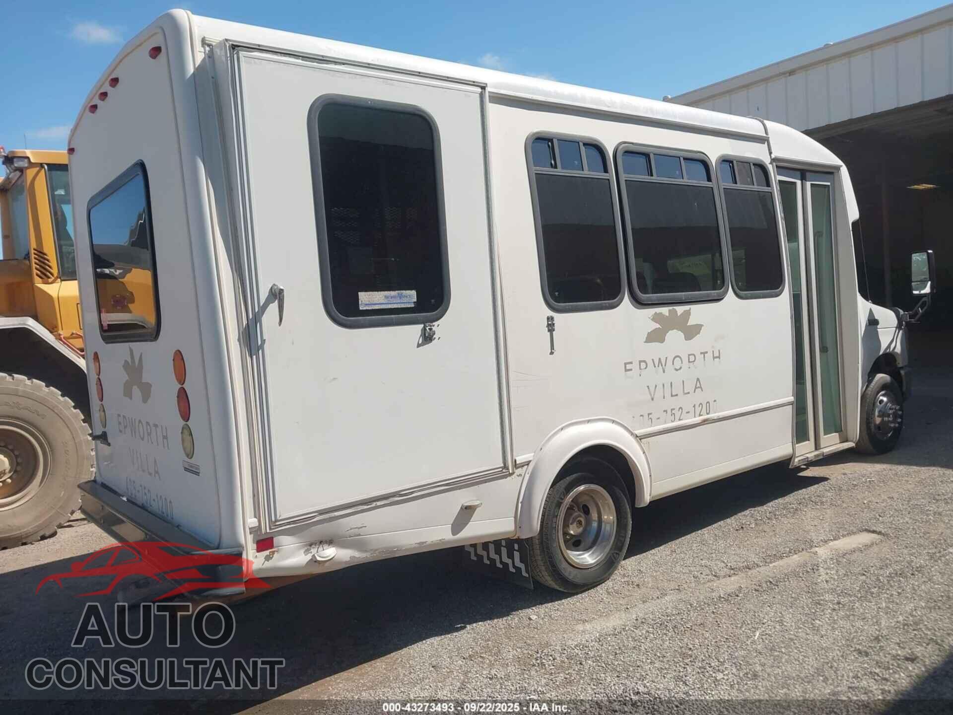 FORD E-350 CUTAWAY 2011 - 1FDEE3FSXBDA22807
