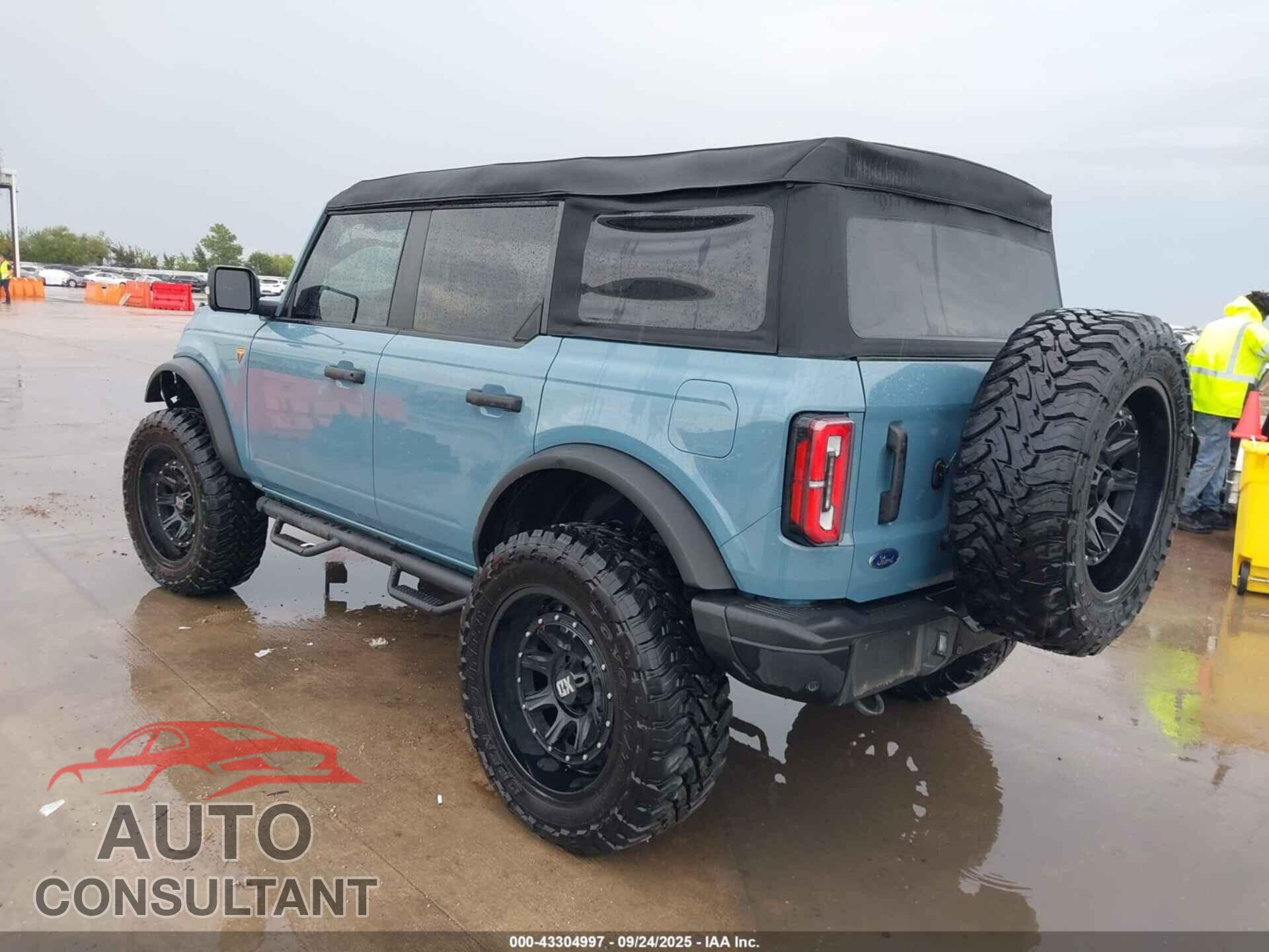 FORD BRONCO 2023 - 1FMEE5DP7PLB80237